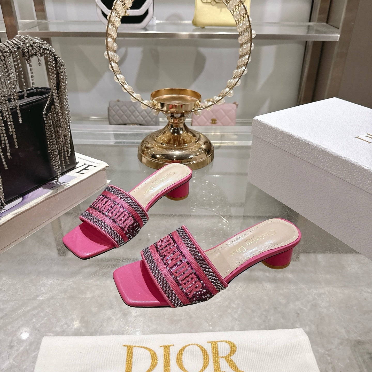 CRYSTAL EMBELLISHED LOGO JACQUARD LOW HEEL MULES – PINK