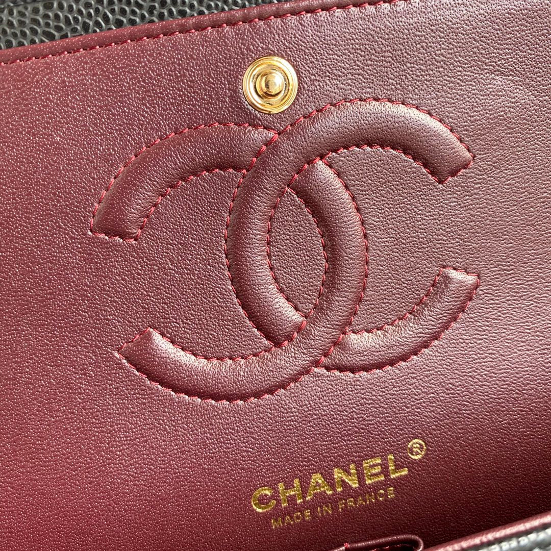 BLACK QUILTED FLAP