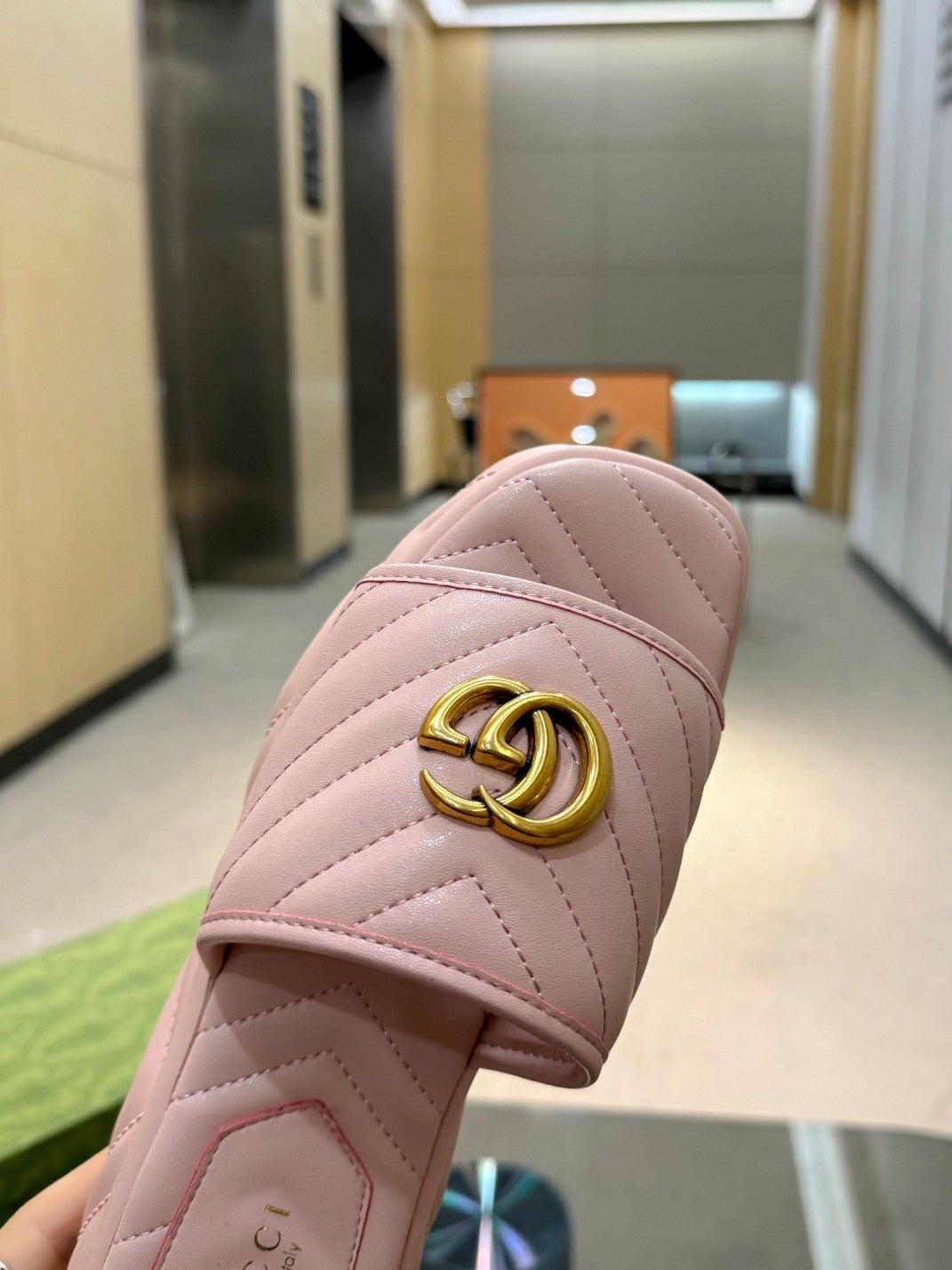 BLUSH QUILTED LOGO SLIDE SANDALS