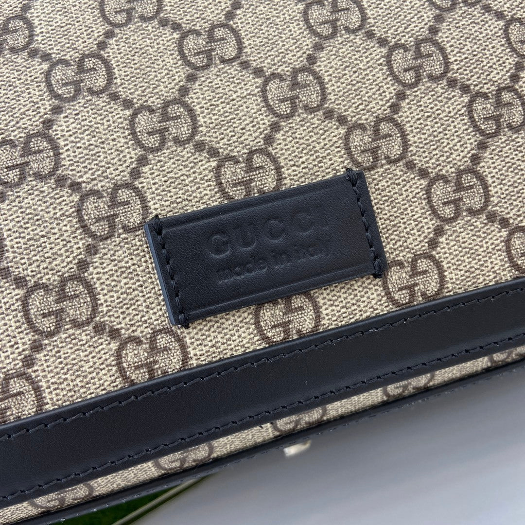 CLASSIC PATTERN MESSENGER BAG