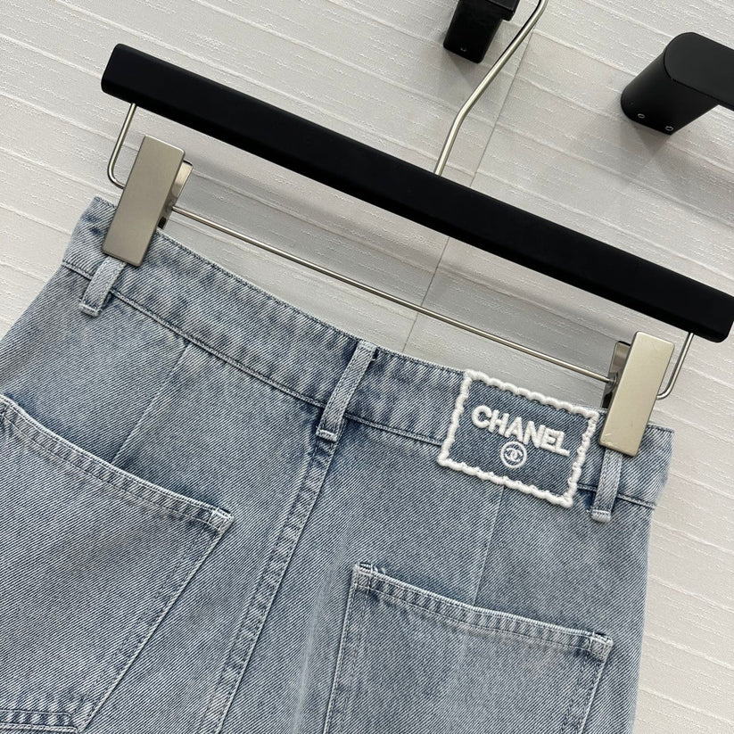 BUTTON-FRONT DENIM MINI SKIRT