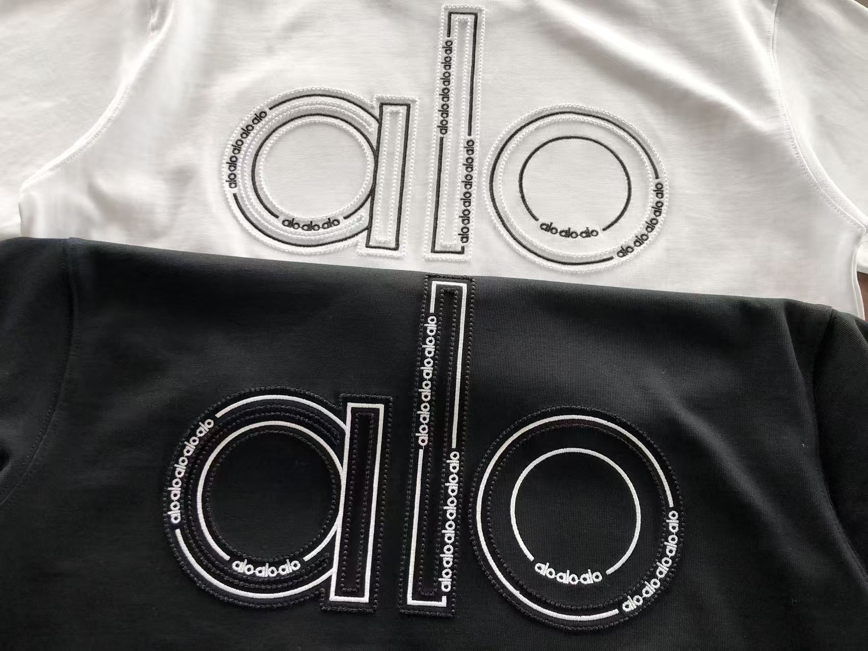 OVERSIZED GRAPHIC T-SHIRT