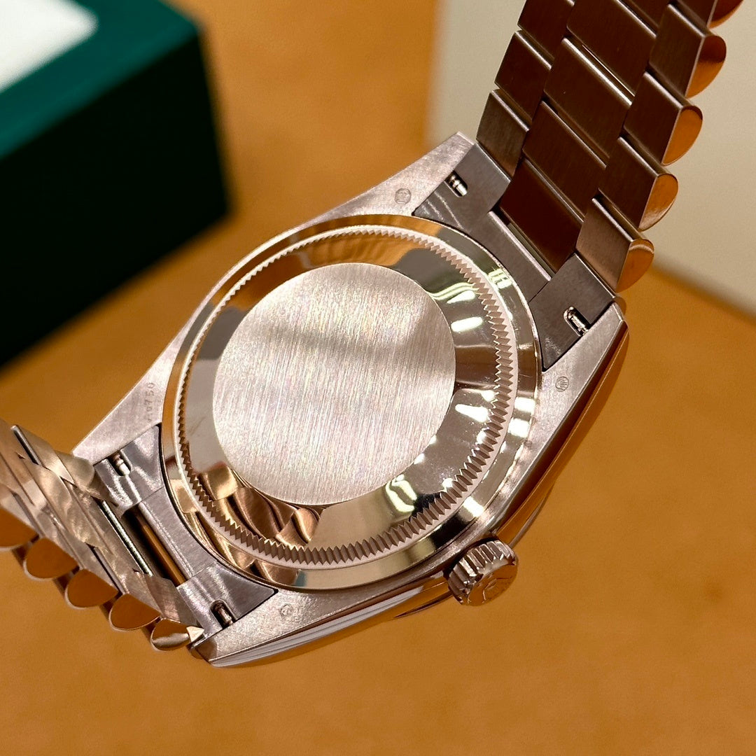 GOLD DAY-DATE CLASSIC WATCH