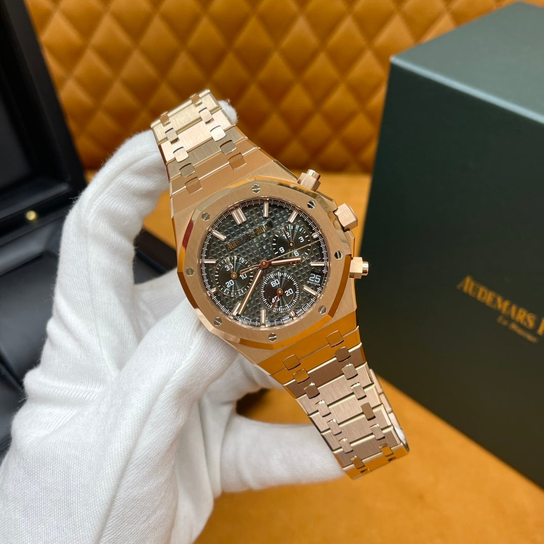 ROSE GOLD CHRONOGRAPH LUXURY WATCH