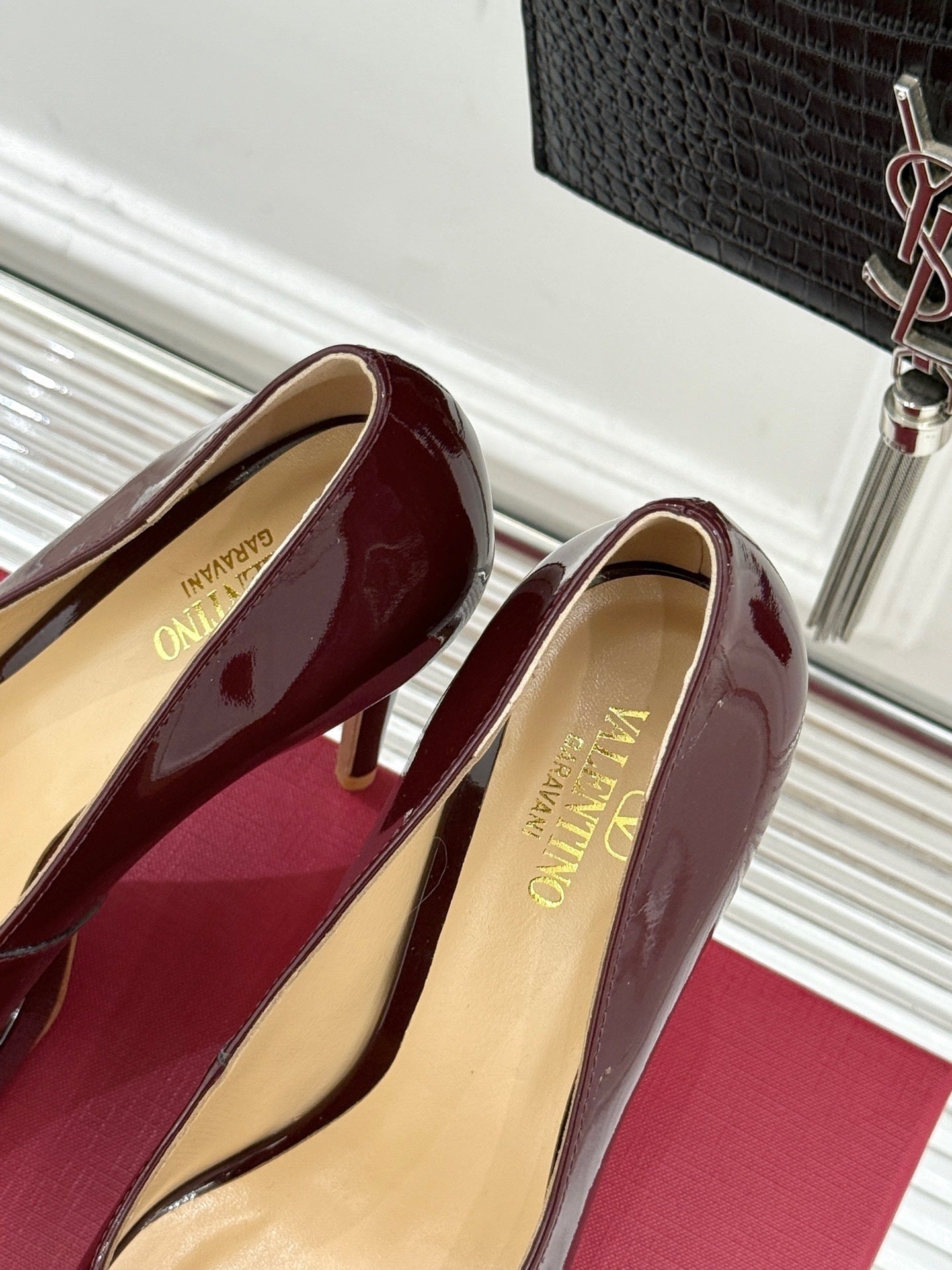 BURGUNDY PATENT PLATFORM STILETTO HEELS WITH GOLD DETAIL