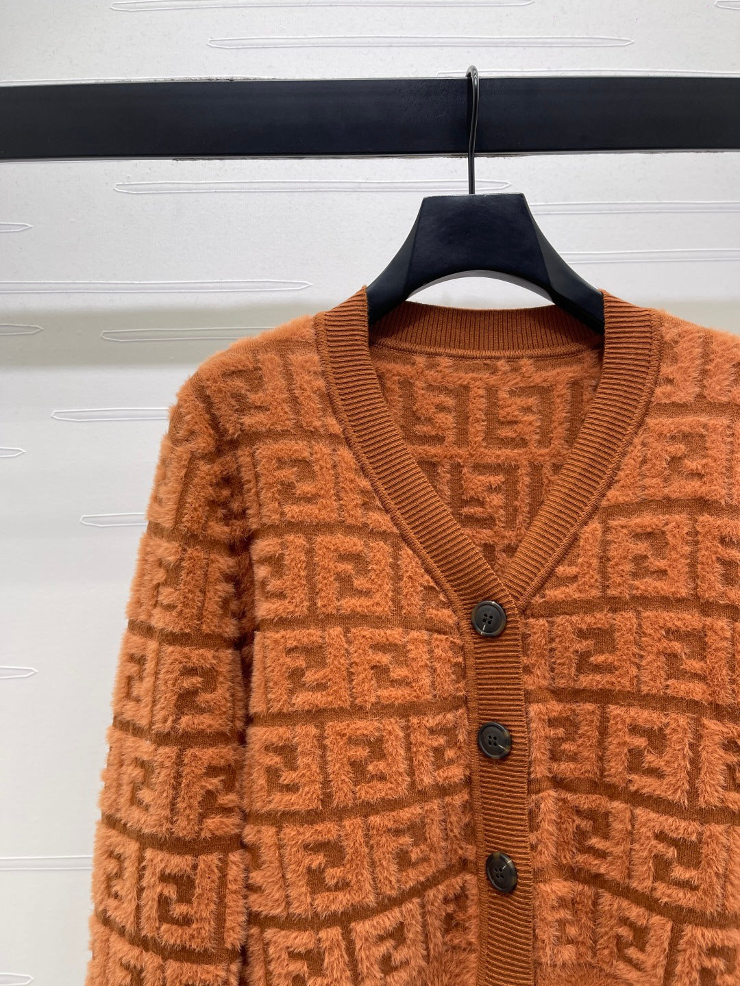 FUZZY KNIT V-NECK CARDIGAN