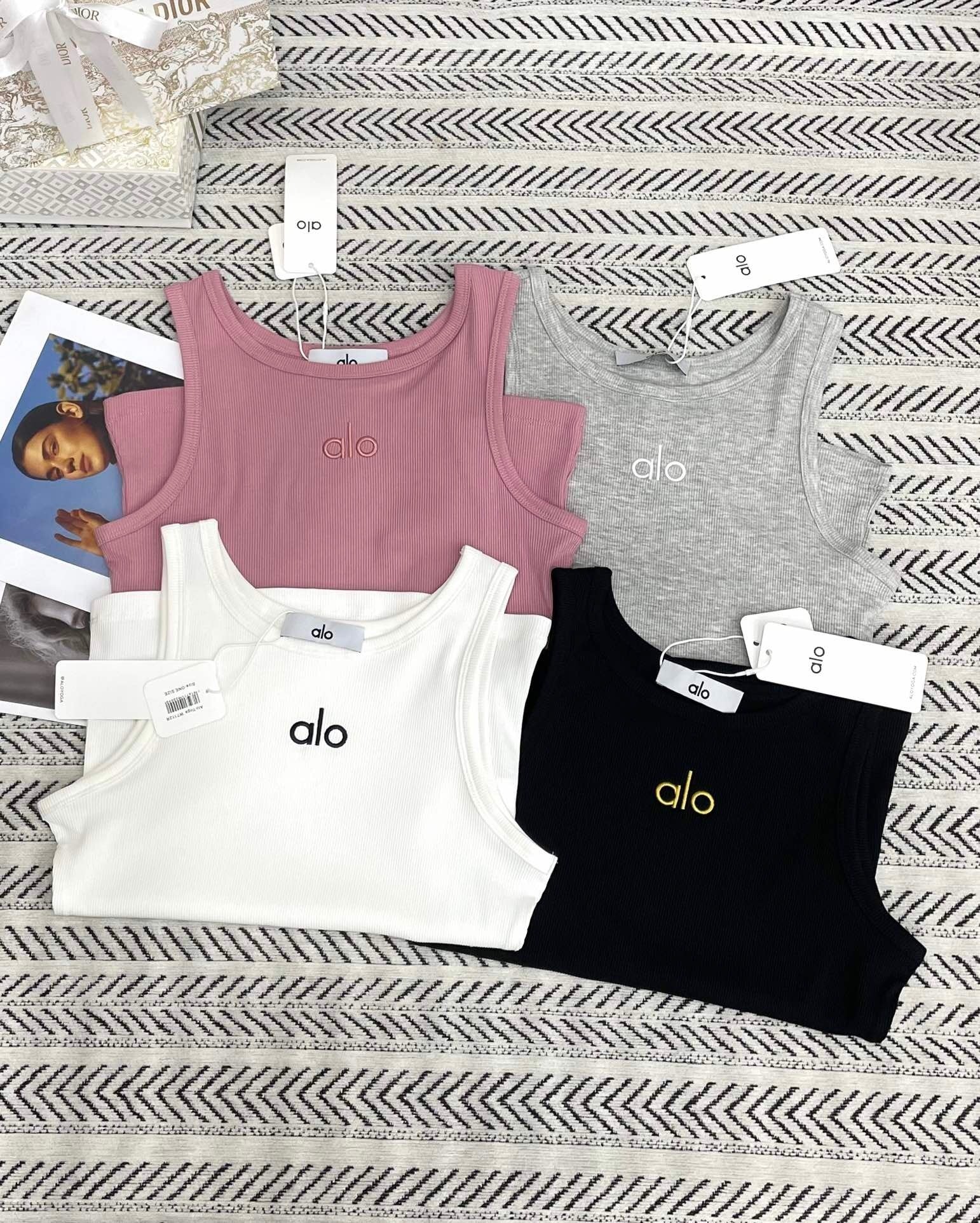 RIBBED LOGO TANK TOP COLLECTION