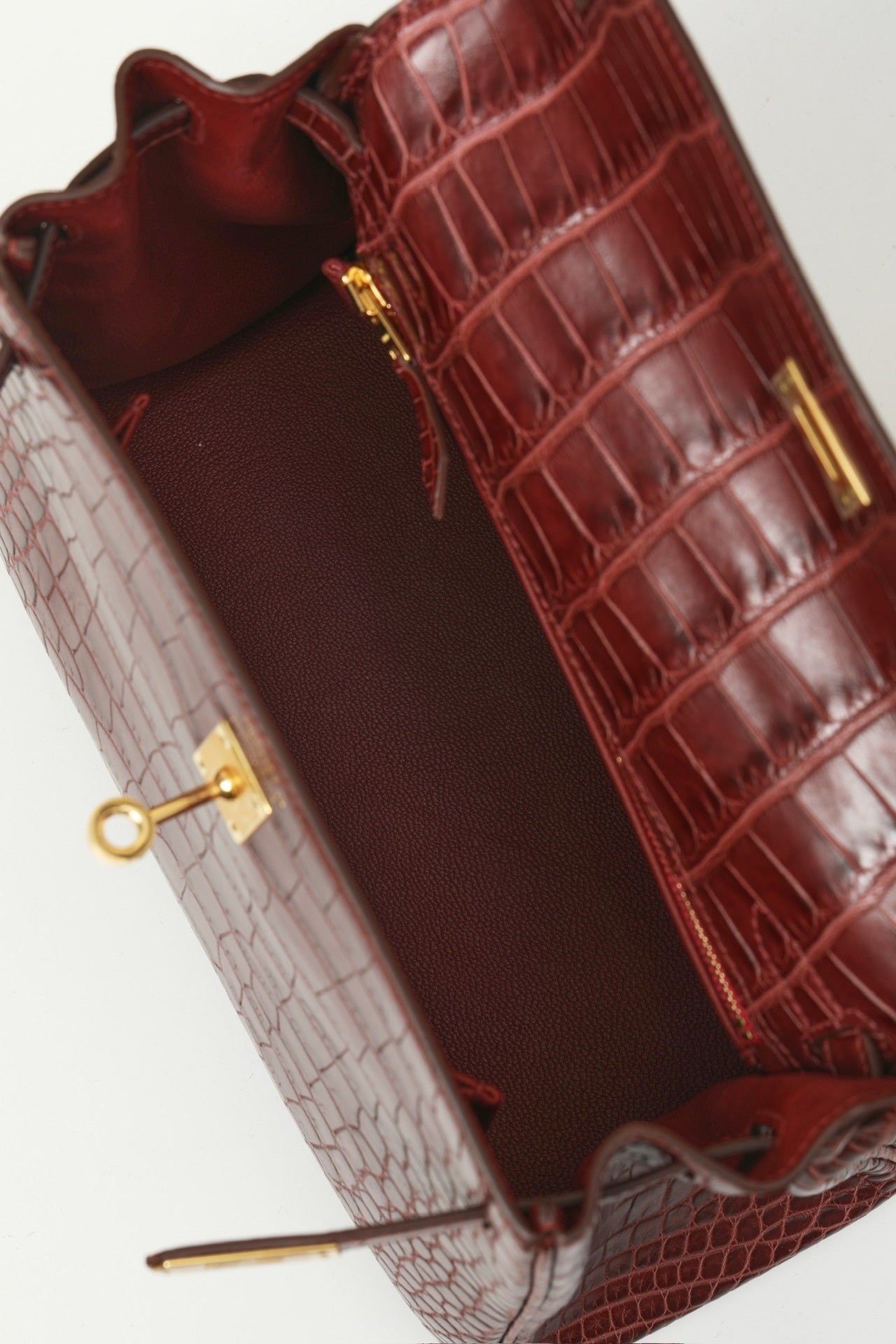 BURGUNDY CROC KELLY