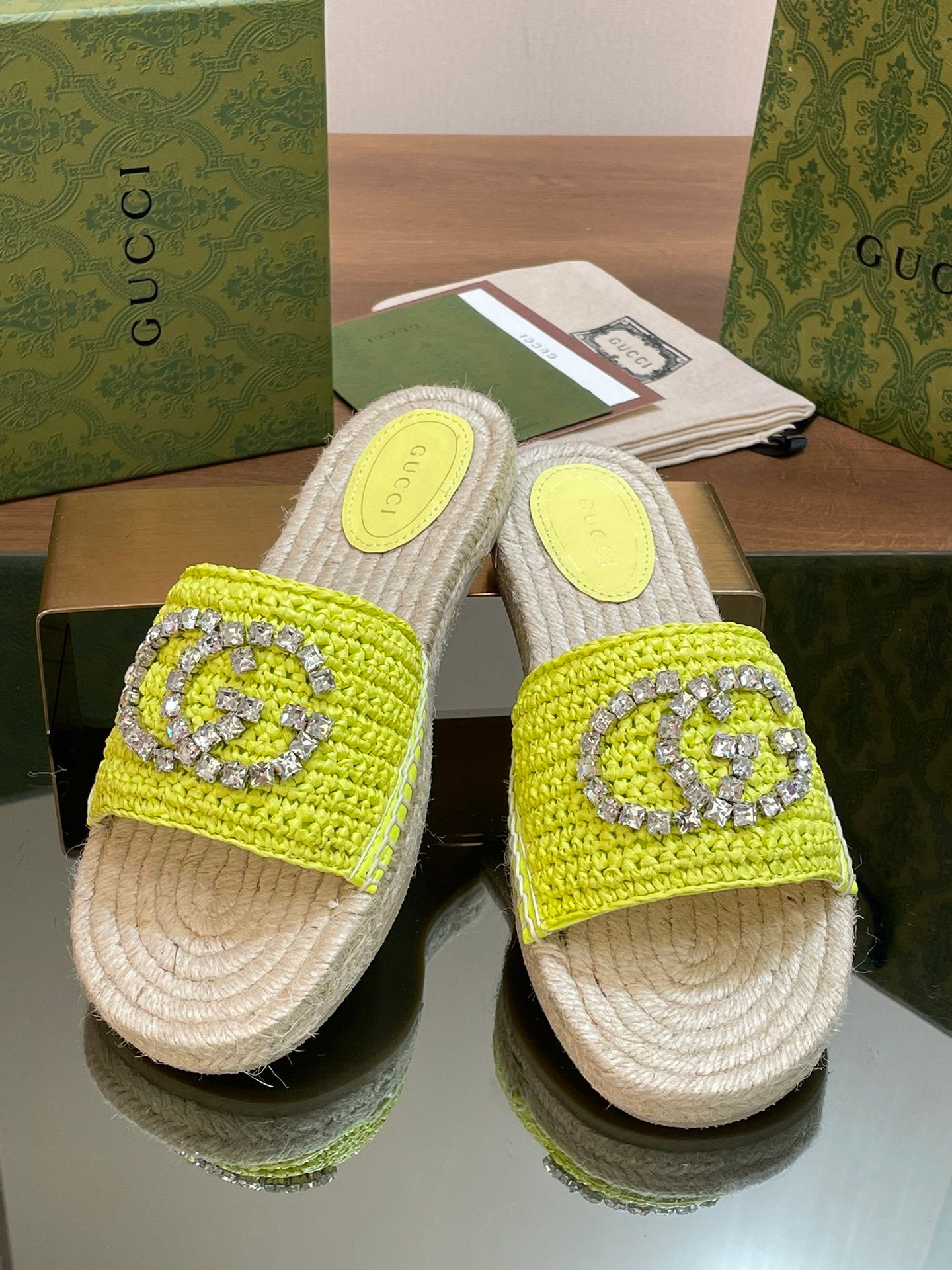 BRAIDED PLATFORM SLIDE SANDALS – NEON LIME