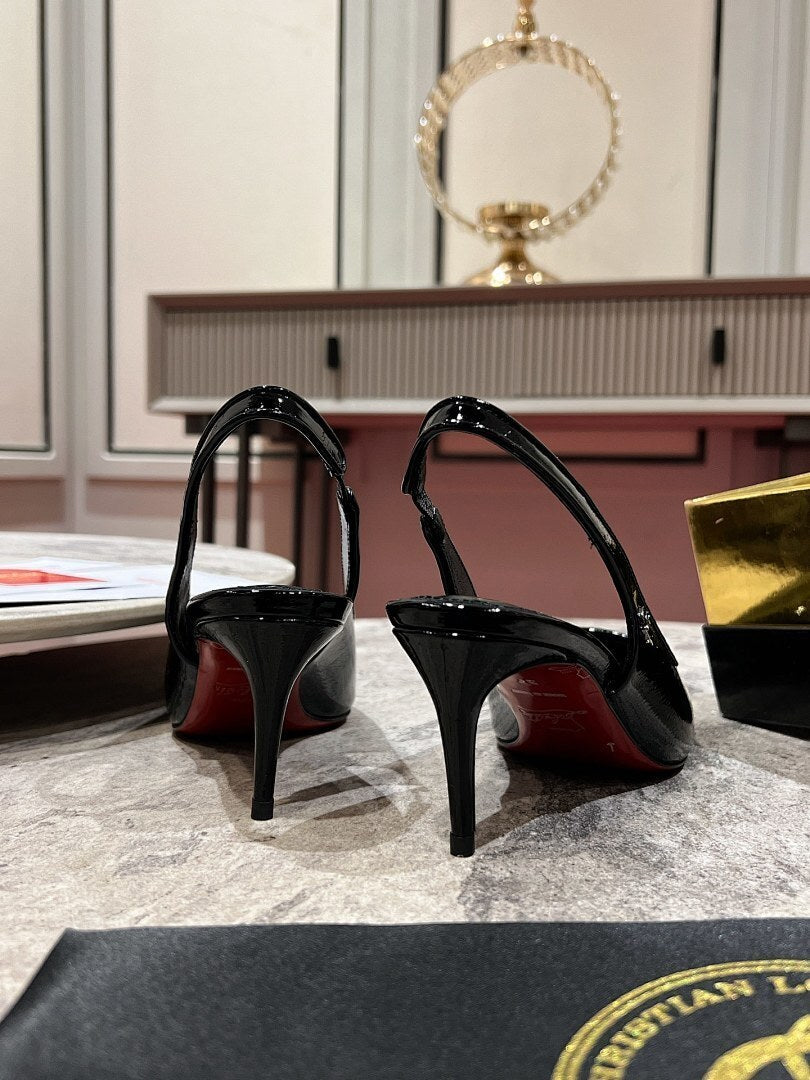 BLACK PATENT SLINGBACK HEELS