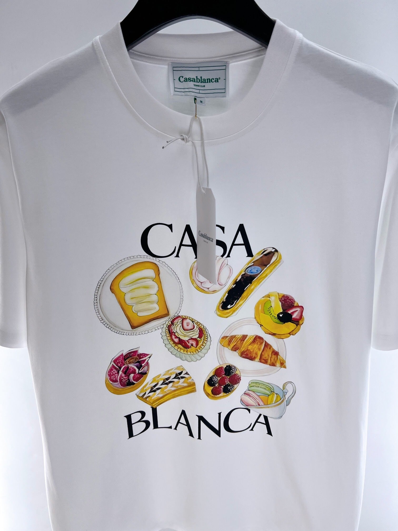 PASTRY GRAPHIC T-SHIRT