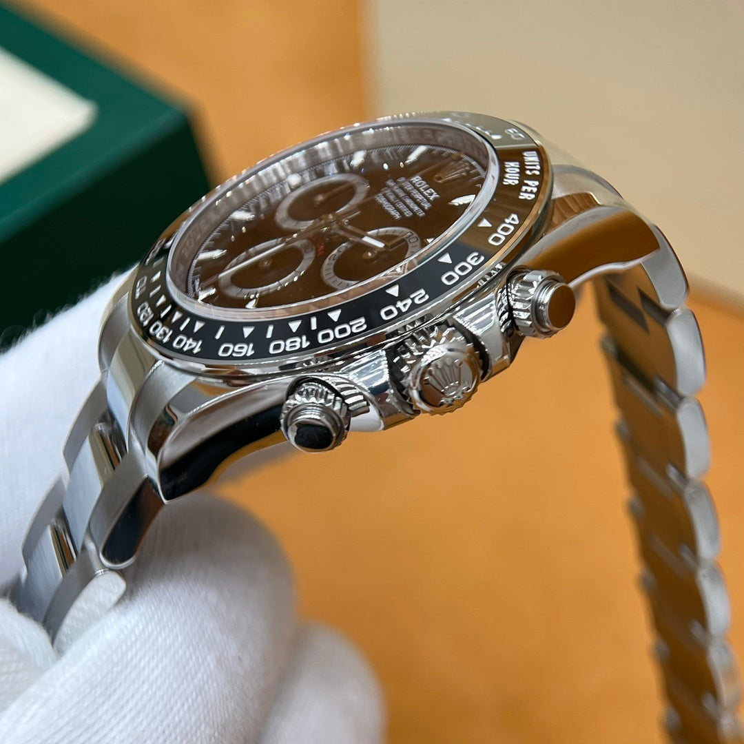 LUXURY CHRONOGRAPH STEEL WATCH
