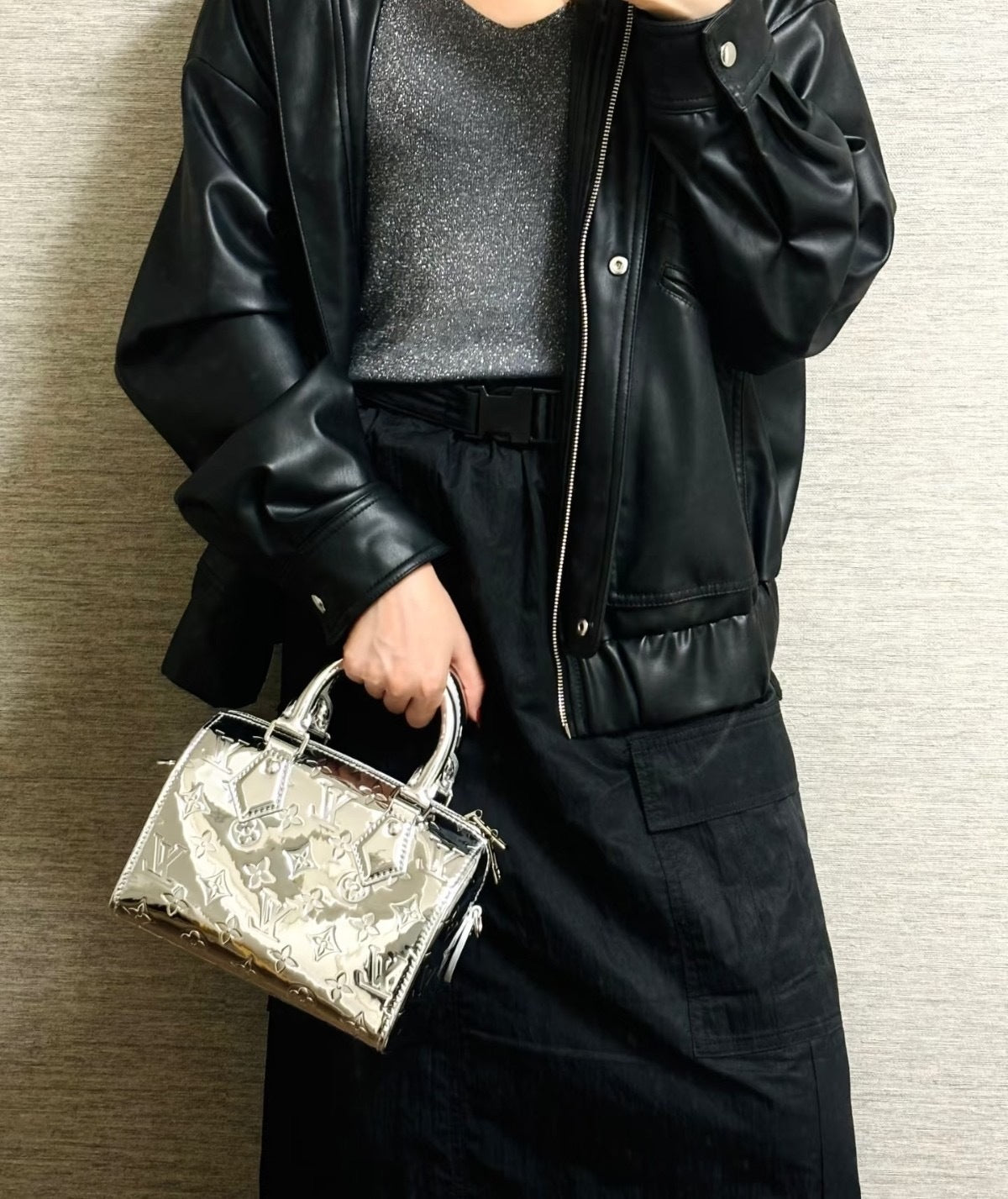 MINI METALLIC TOP HANDLE BAG