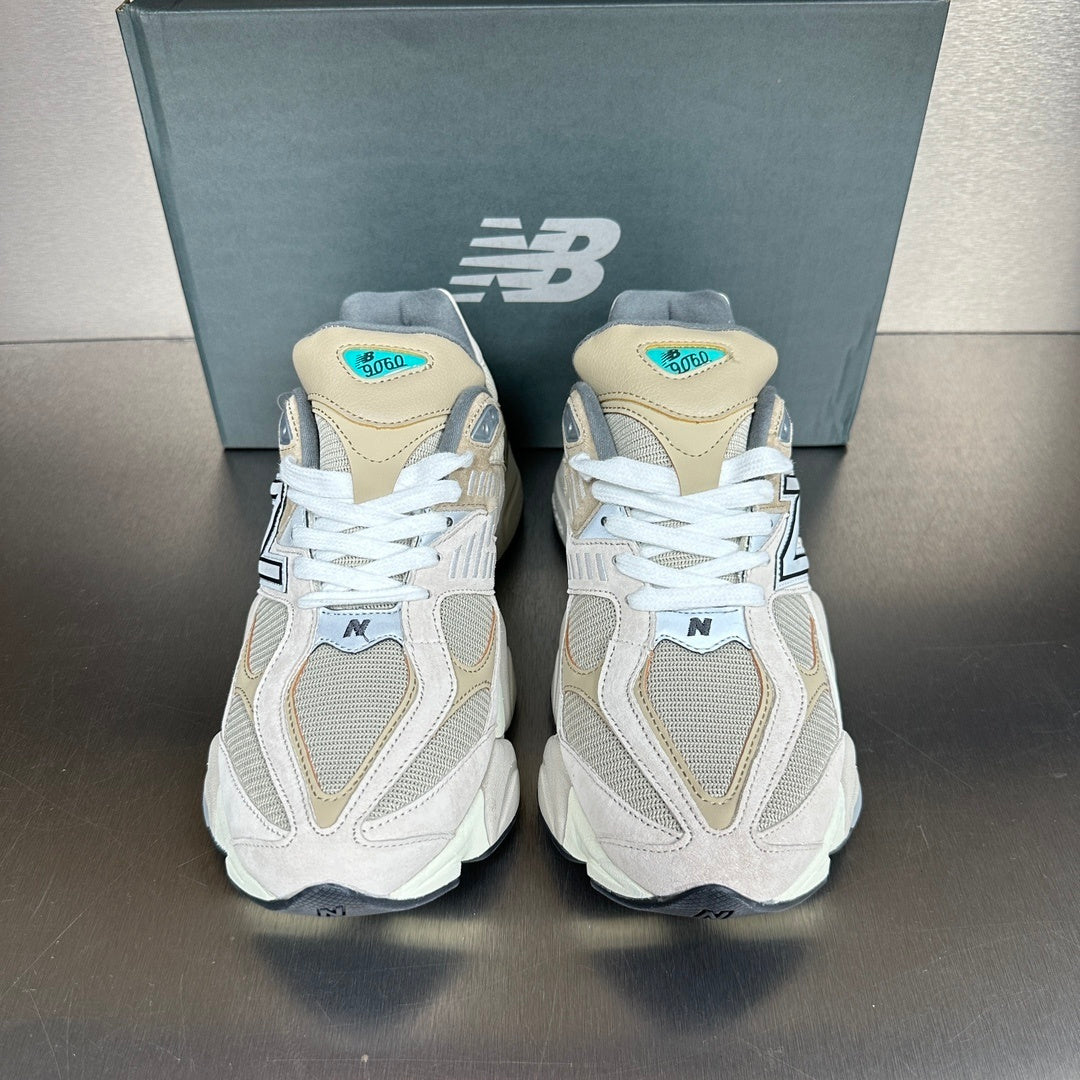 RETRO-INSPIRED COMFORT SNEAKERS WITH LAYERED DESIGN