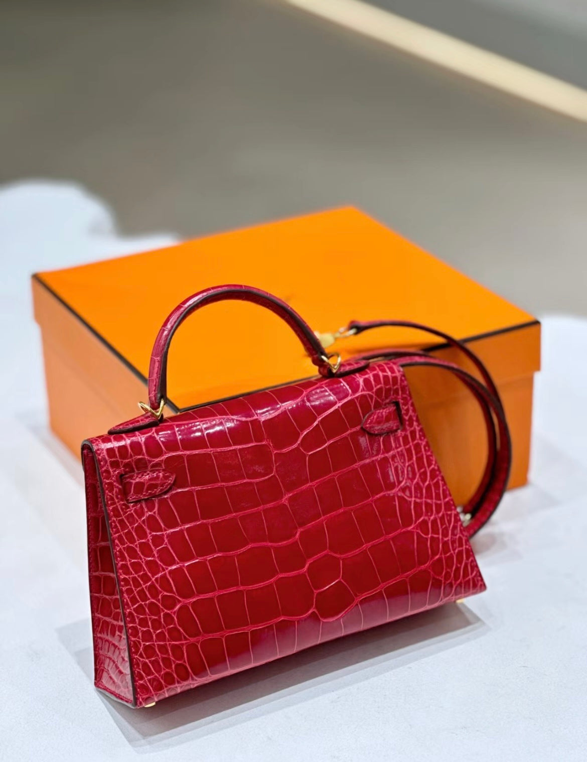 LUXURY RED CROCODILE EMBOSSED MINI TOP HANDLE EVENING BAG WITH GOLD HARDWARE