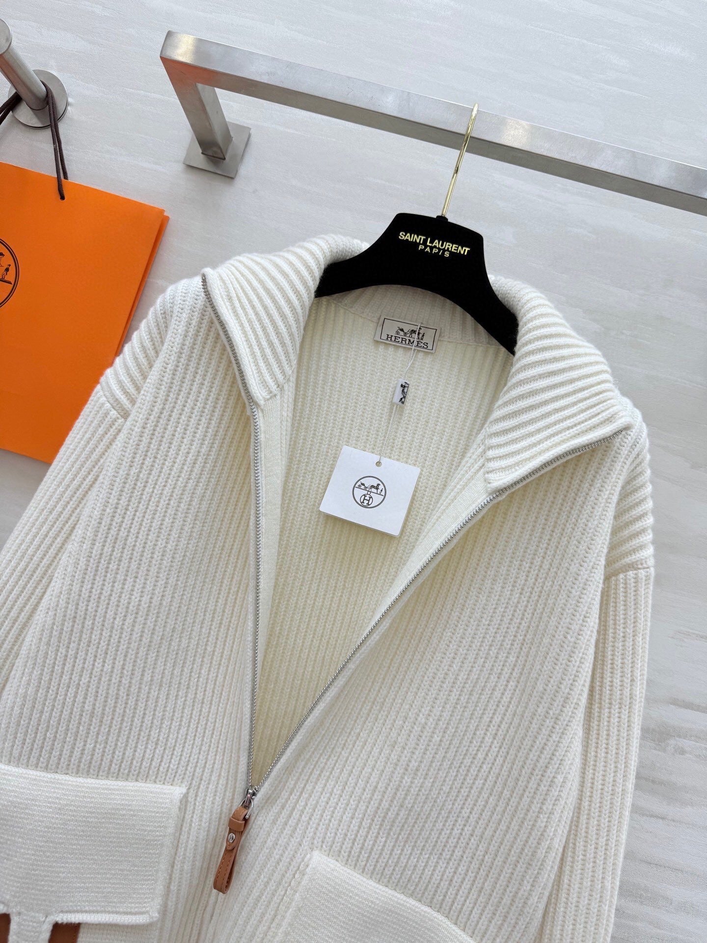 IVORY RIBBED KNIT ZIP CARDIGAN WITH FRONT FLAP POCKETS