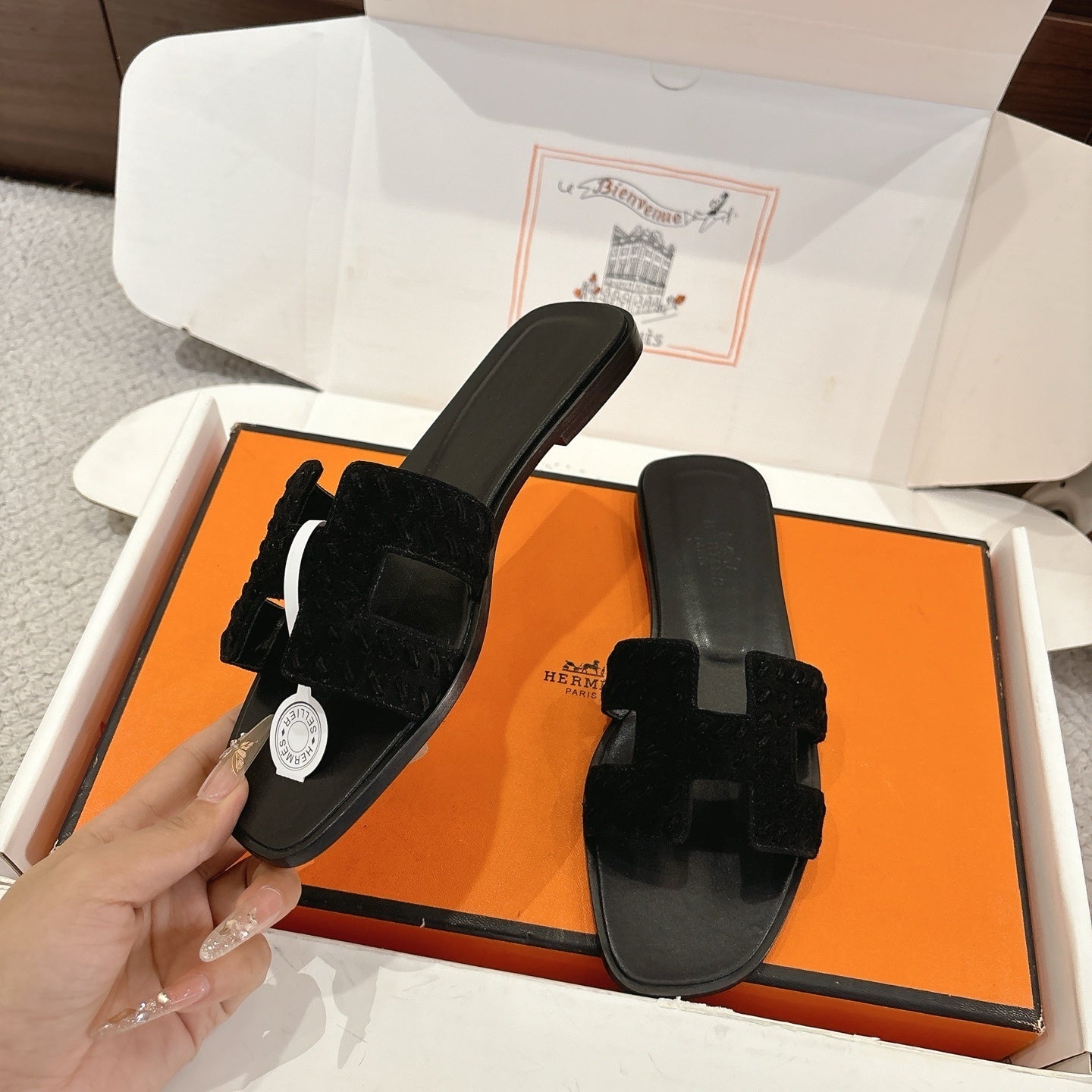 BLACK VELVET SLIDE SANDALS