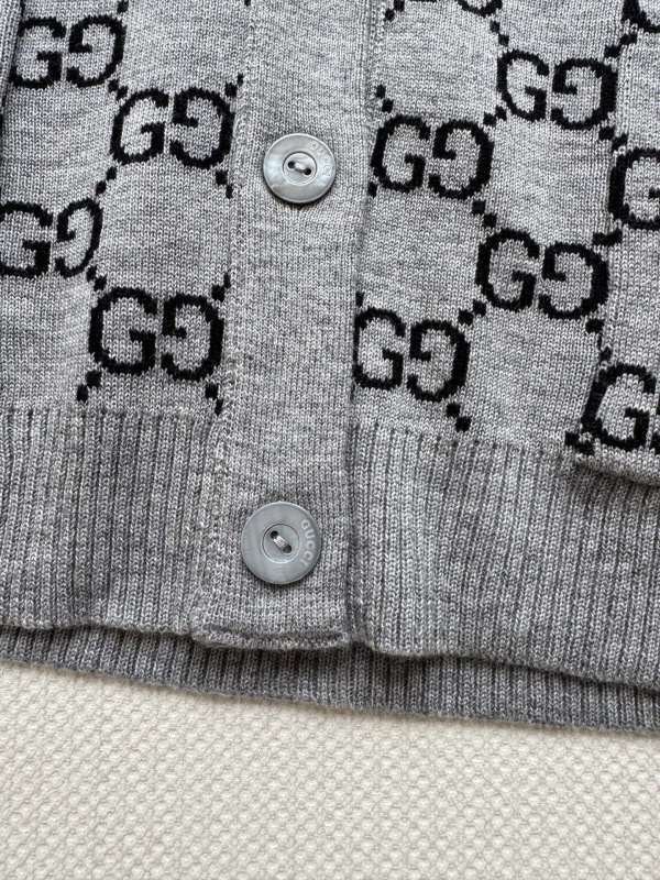 MONOGRAM V-NECK KNIT CARDIGAN