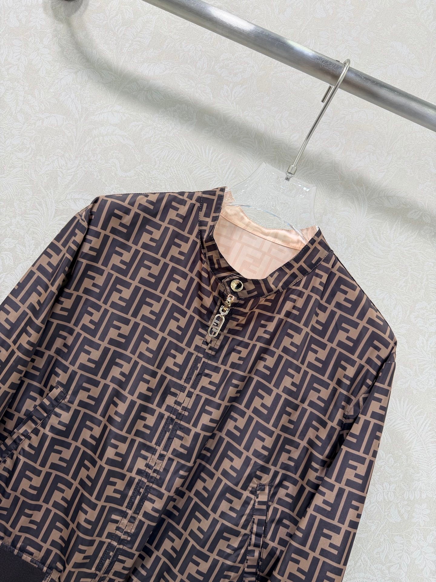 PATTERN ZIP JACKET