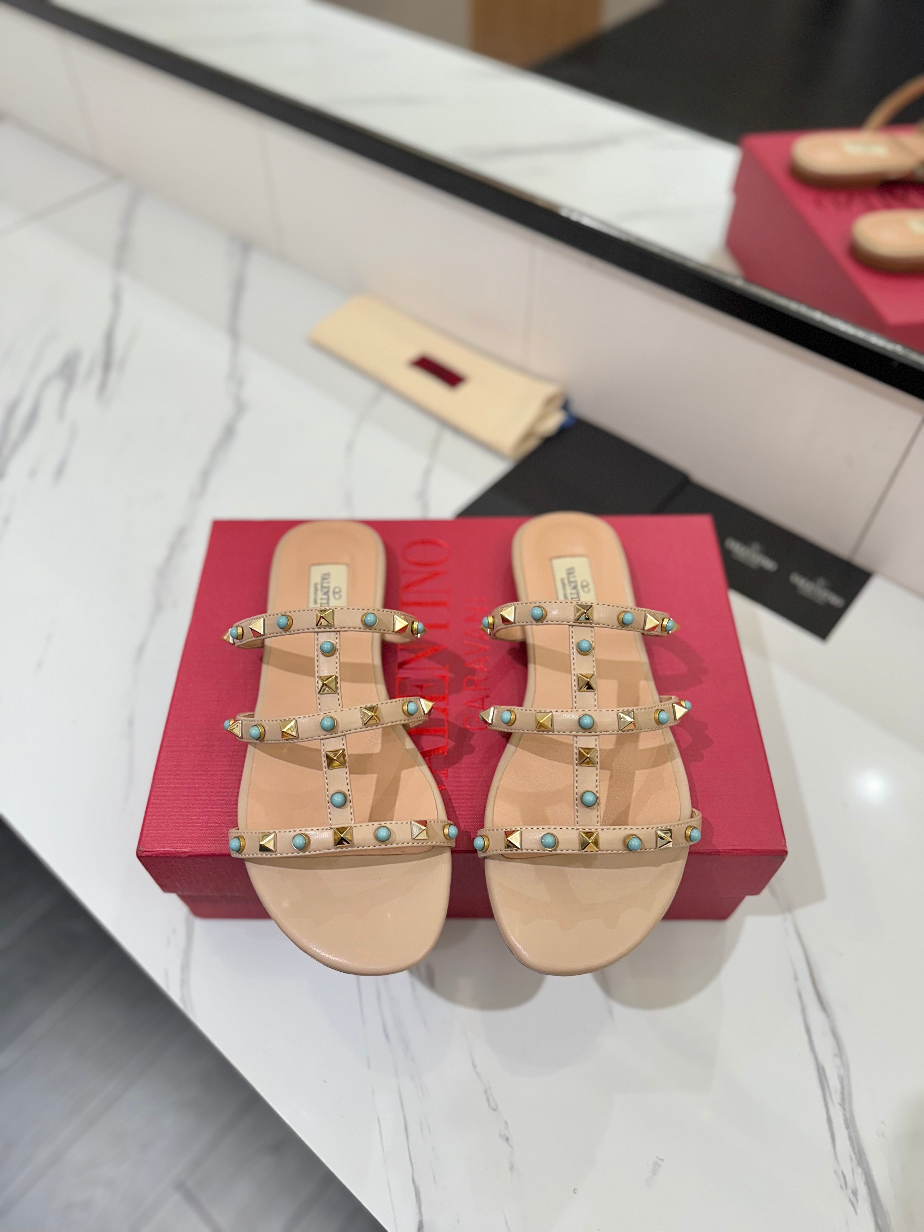 STUDDED STRAP FLAT SANDALS – NUDE WITH TURQUOISE ACCENTS