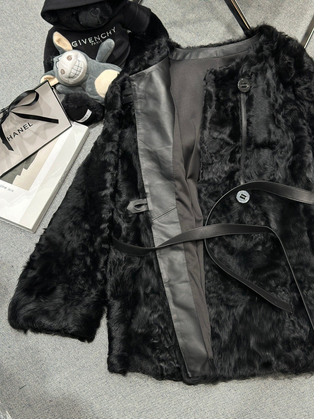 LUXURY BLACK TEXTURED FUR COAT WITH LEATHER BELT DETAIL