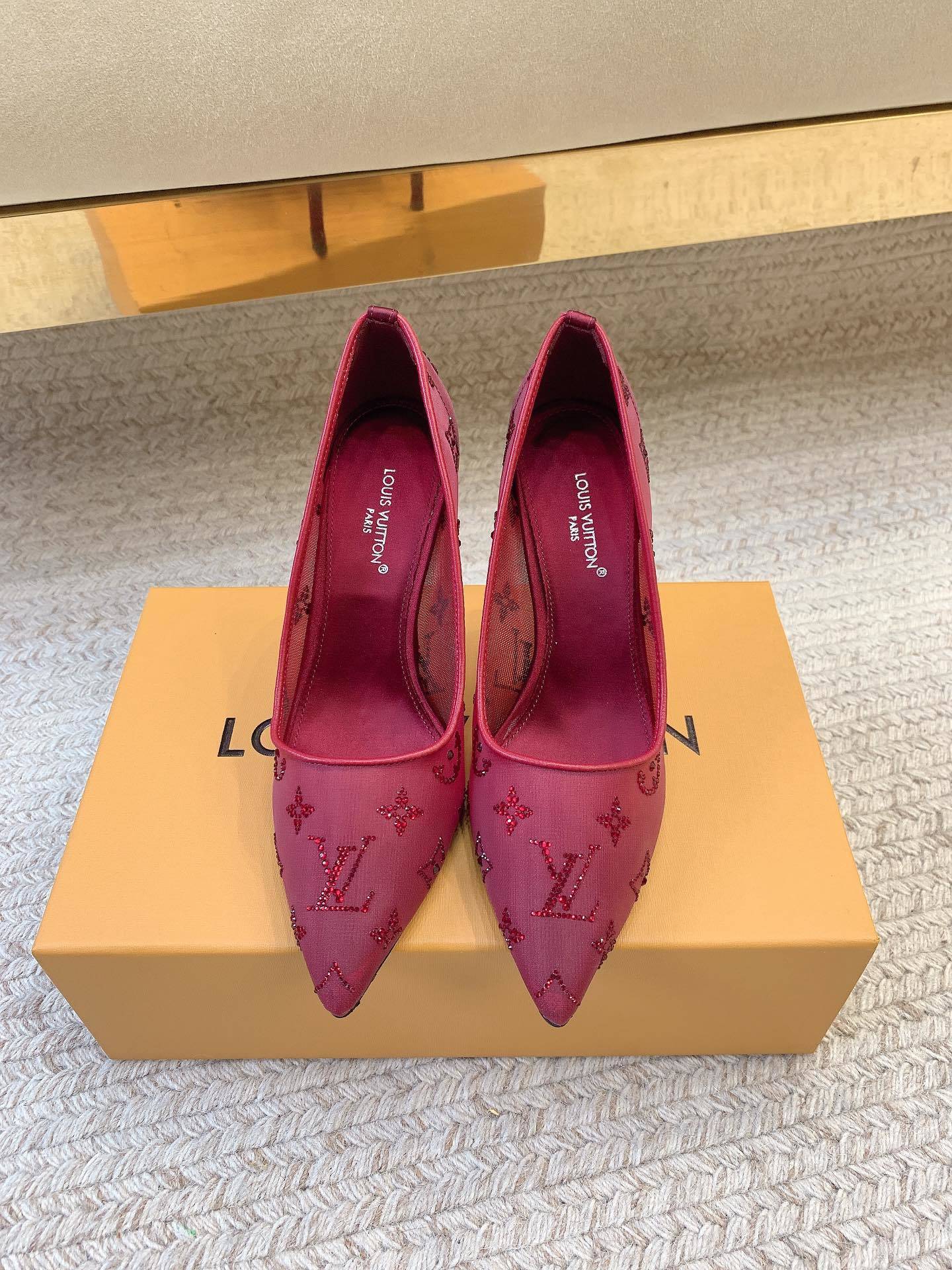 RED MONOGRAM EMBELLISHED POINTED HEELS