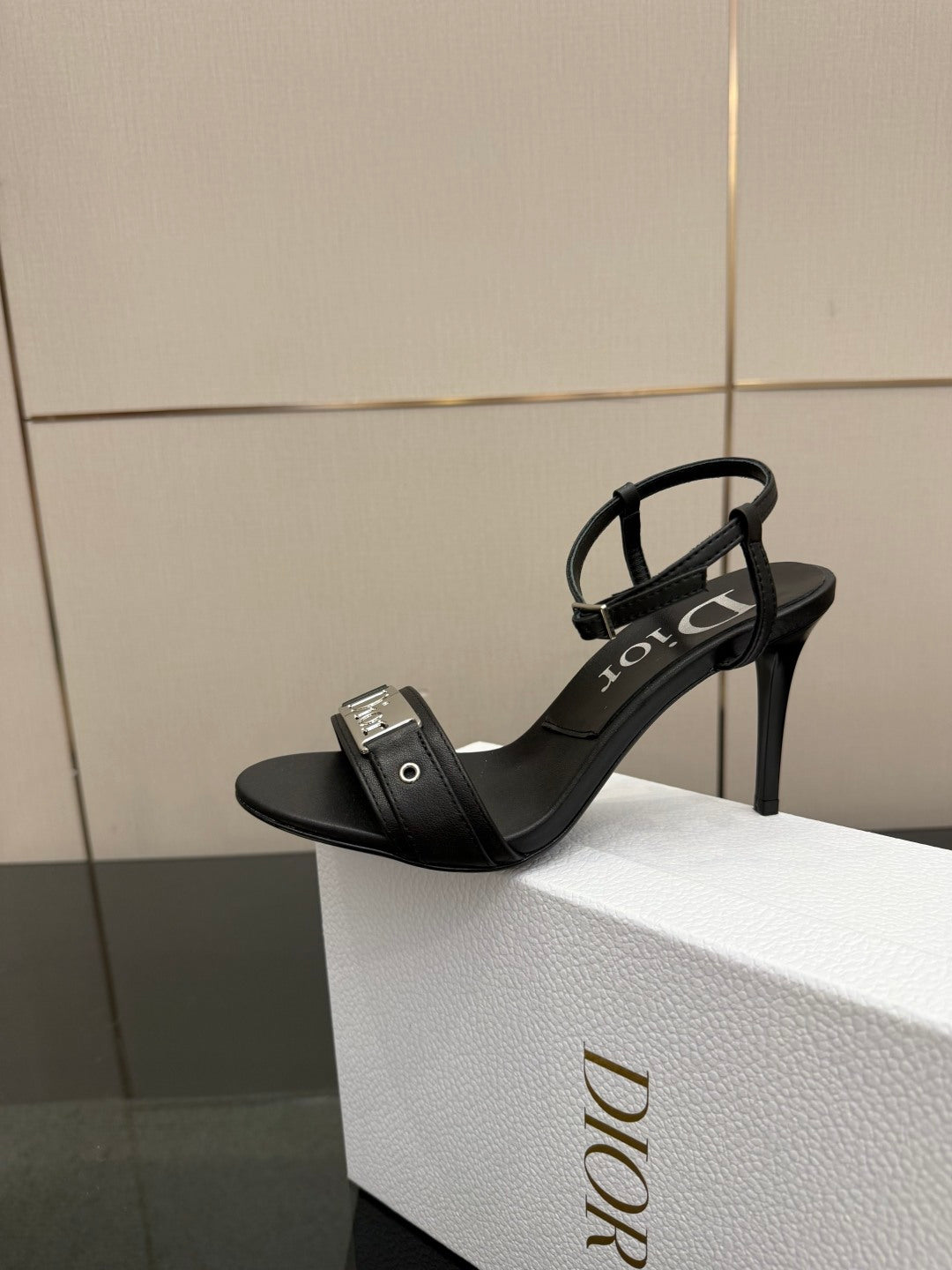 BLACK LOGO STRAP HIGH HEEL SANDALS