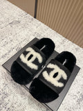 BLACK FUR LOGO SLIDE SANDALS