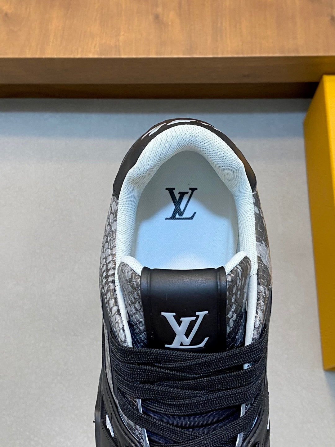 BLACK & GREY SNAKESKIN LOW-TOP SNEAKERS