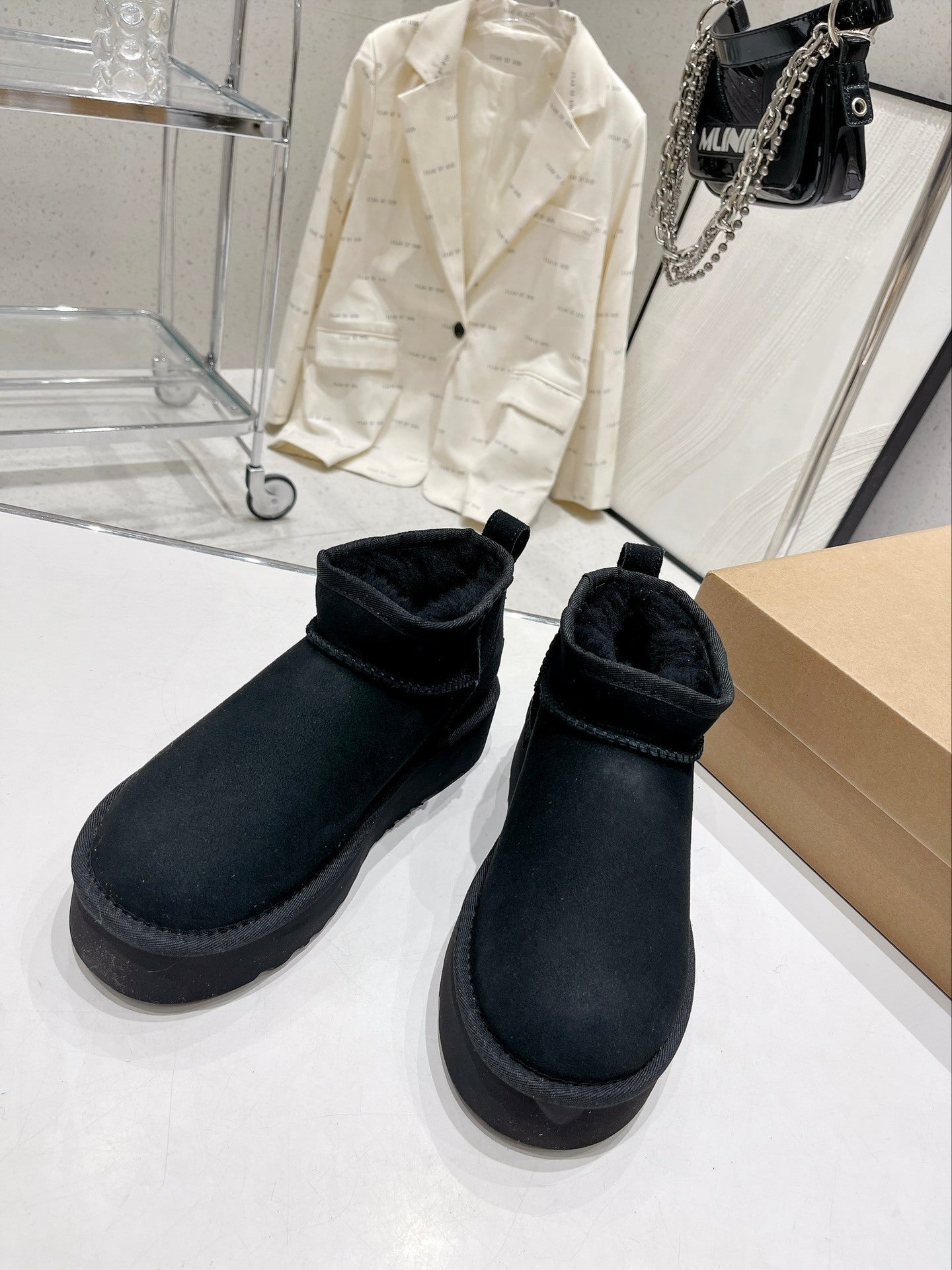 PLATFORM ANKLE BOOTS