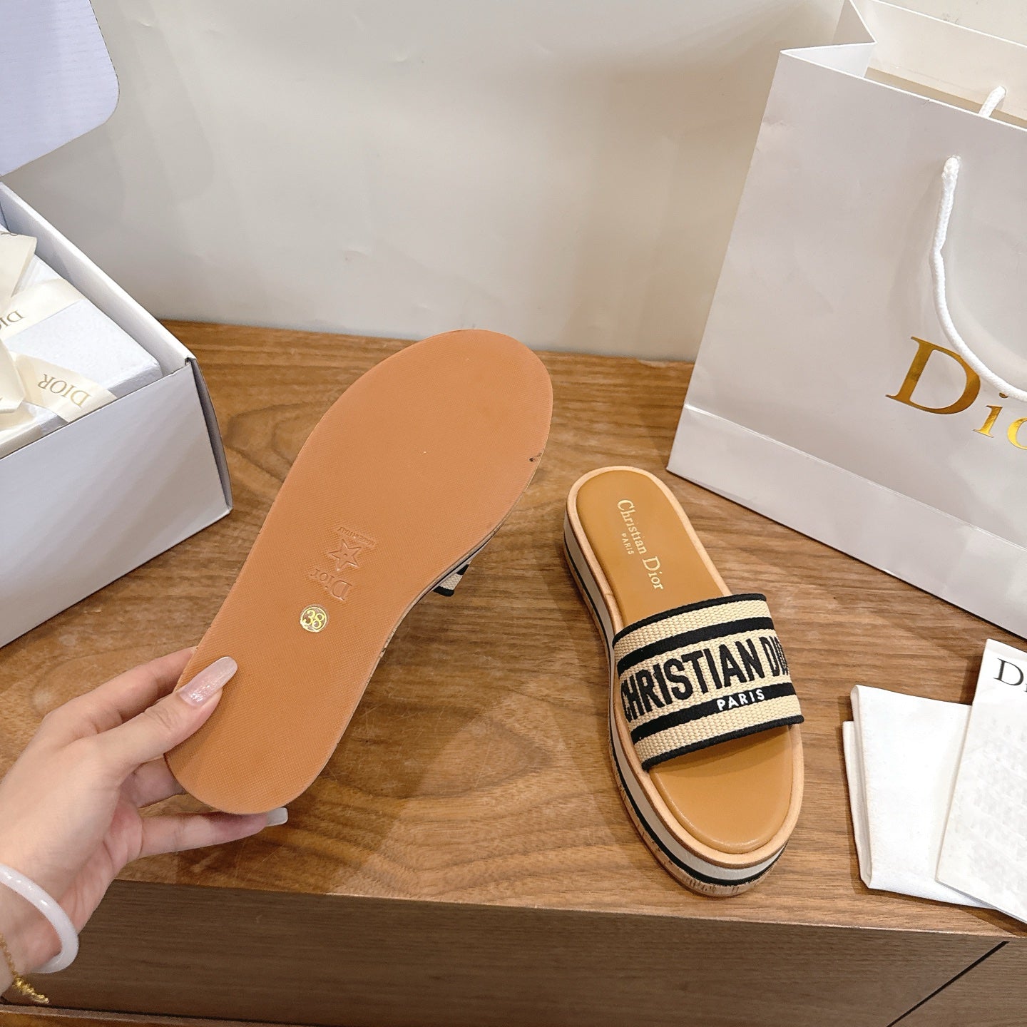 BLACK & BEIGE LOGO STRAP PLATFORM SLIDE SANDALS
