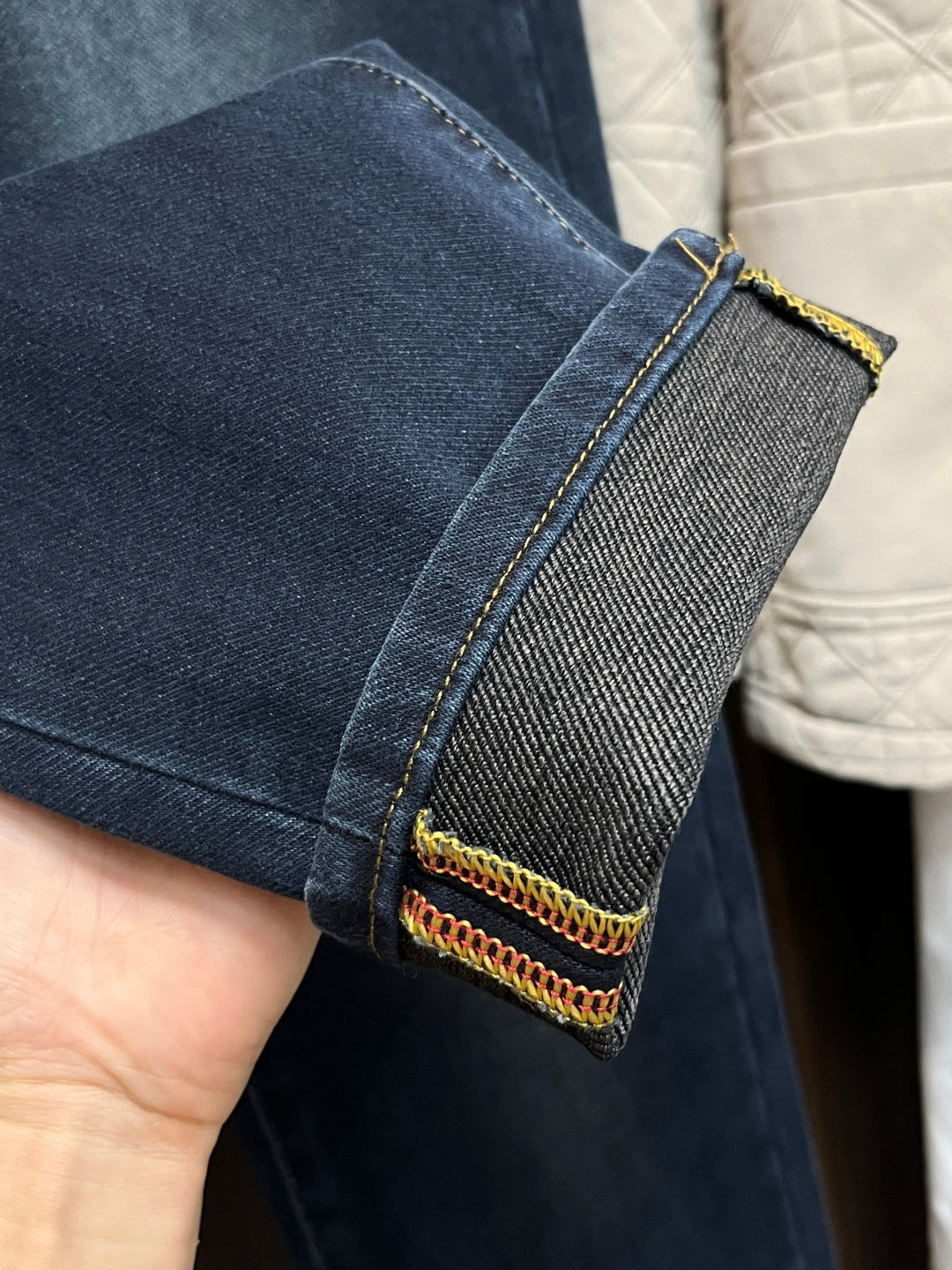 DARK DENIM JEANS WITH SIGNATURE RED ACCENT PATCH