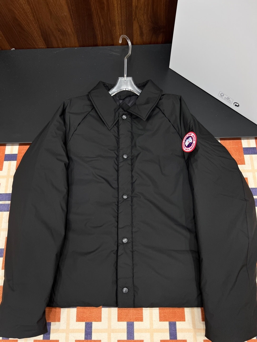 PADDED SNAP-BUTTON JACKET WITH CLASSIC COLLAR