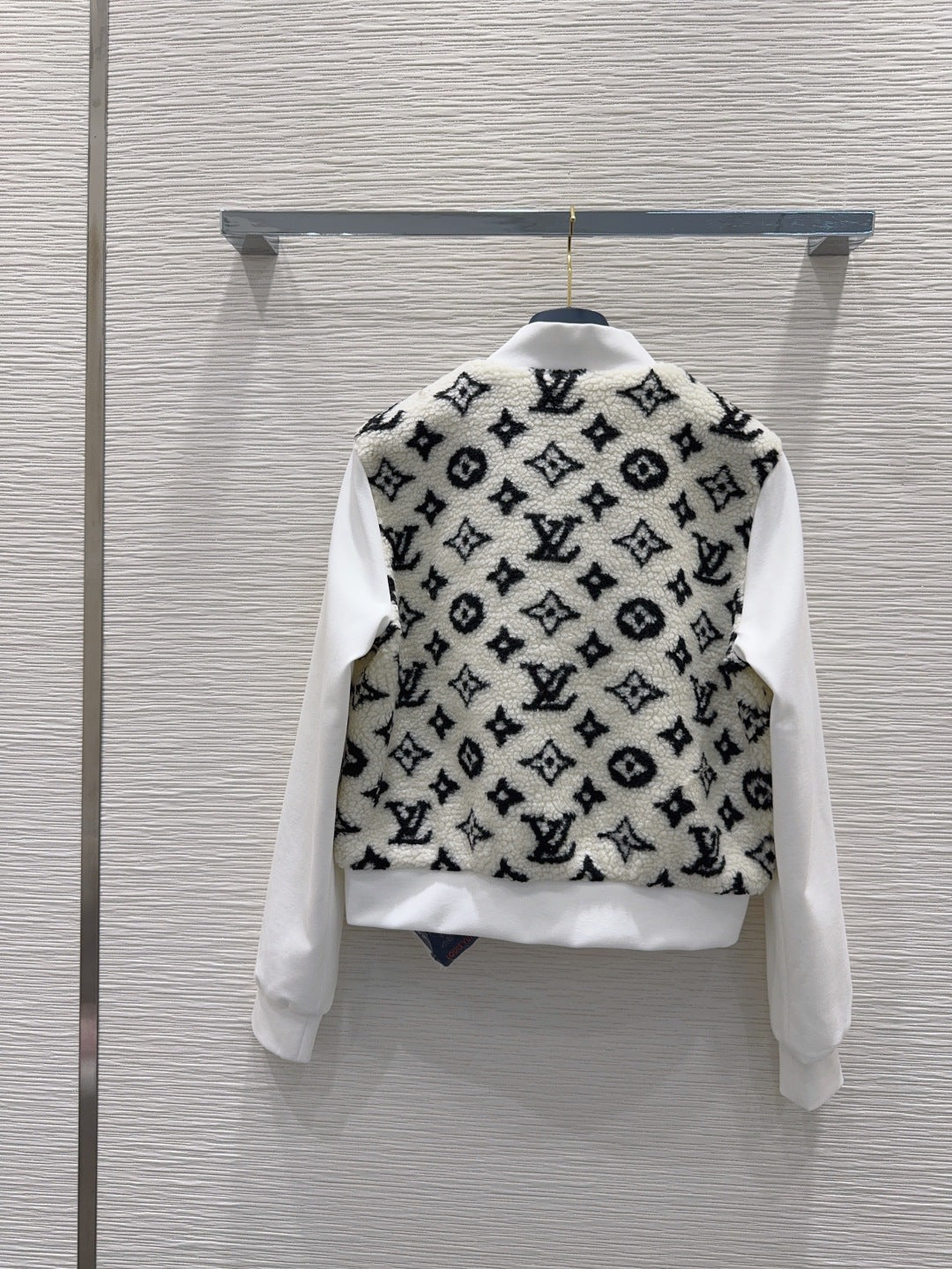 CROPPED ZIP-UP SHERPA BOMBER JACKET