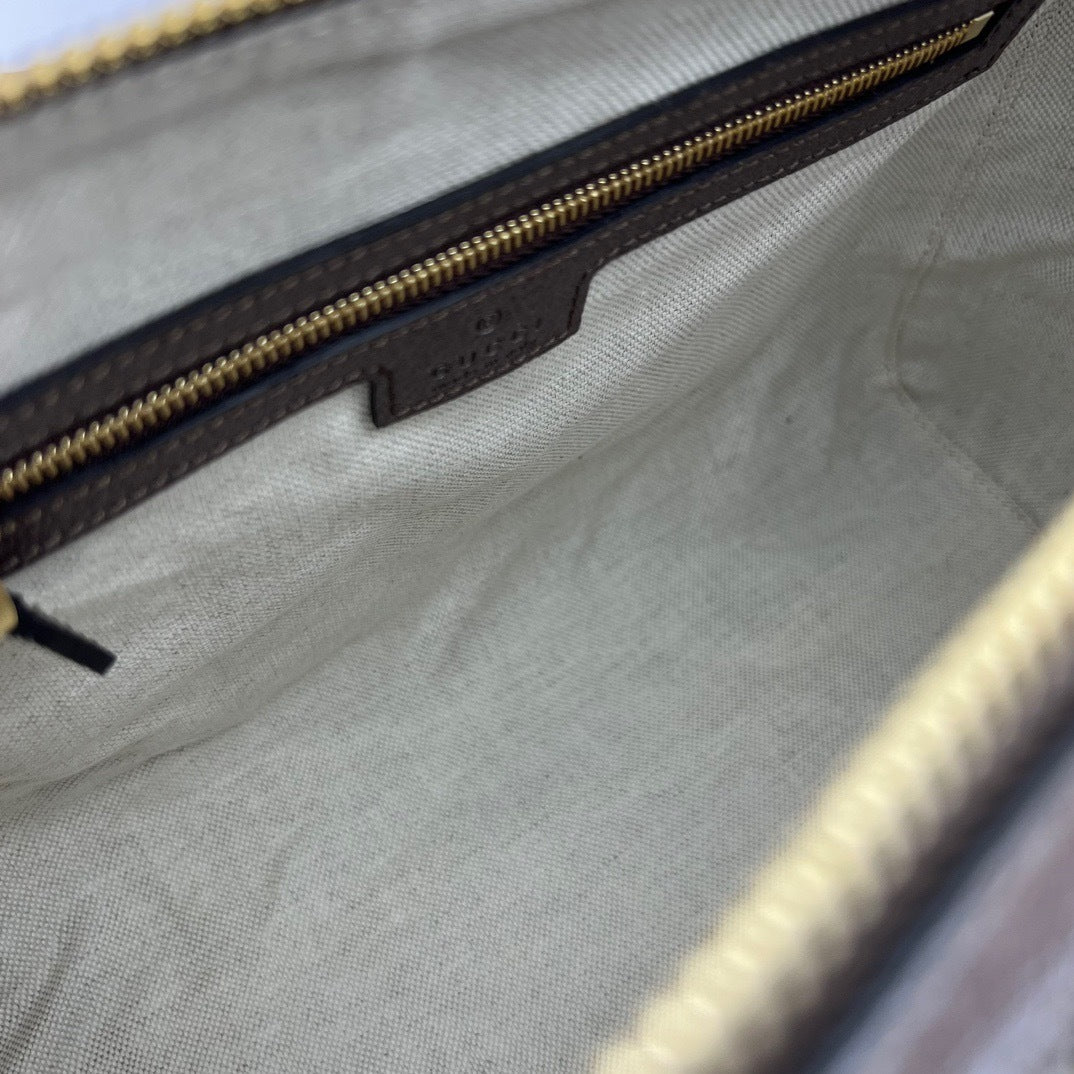 Vintage-Reisetasche aus gestreiftem Canvas