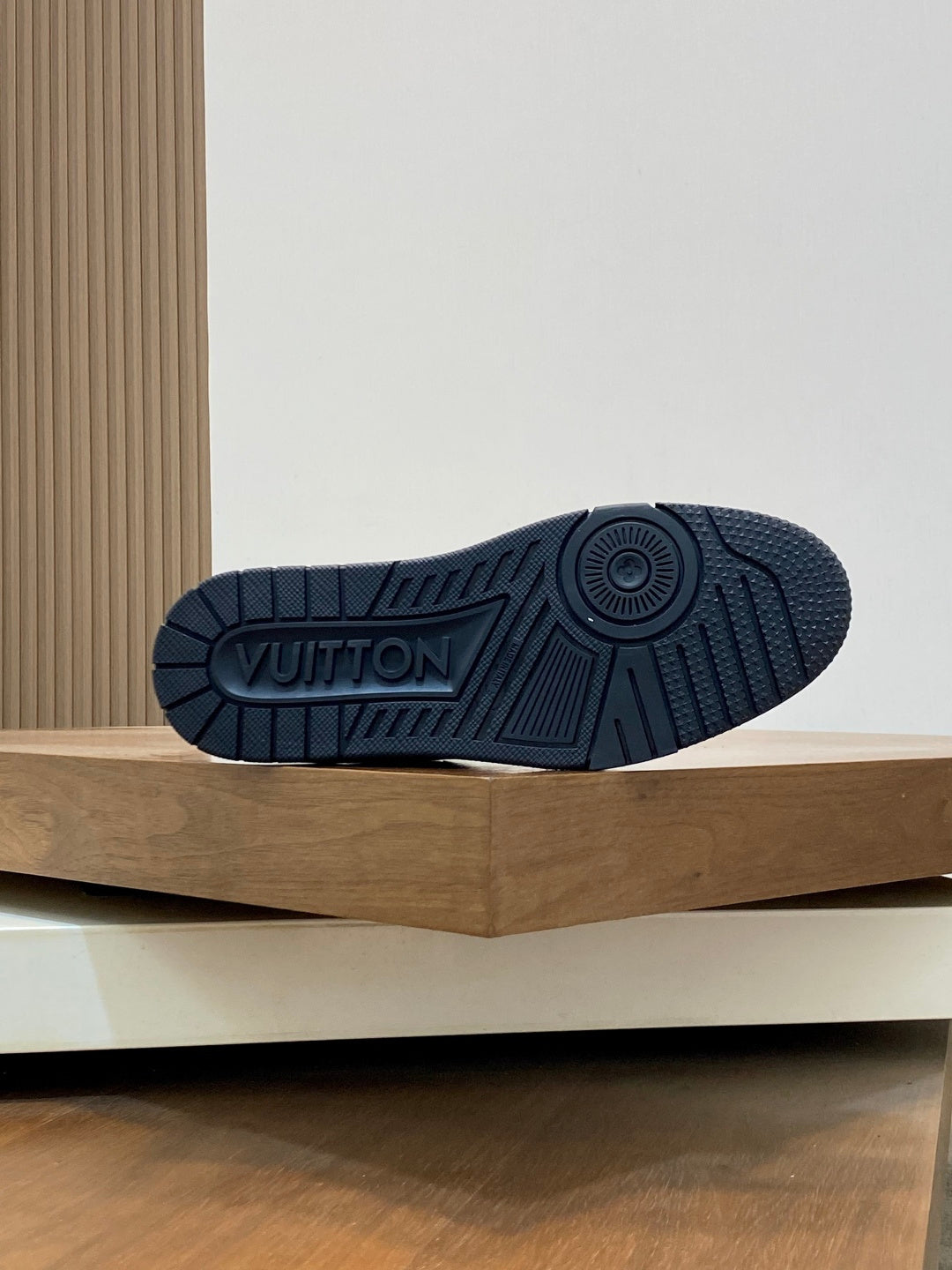 BLACK & GREY SNAKESKIN LOW-TOP SNEAKERS