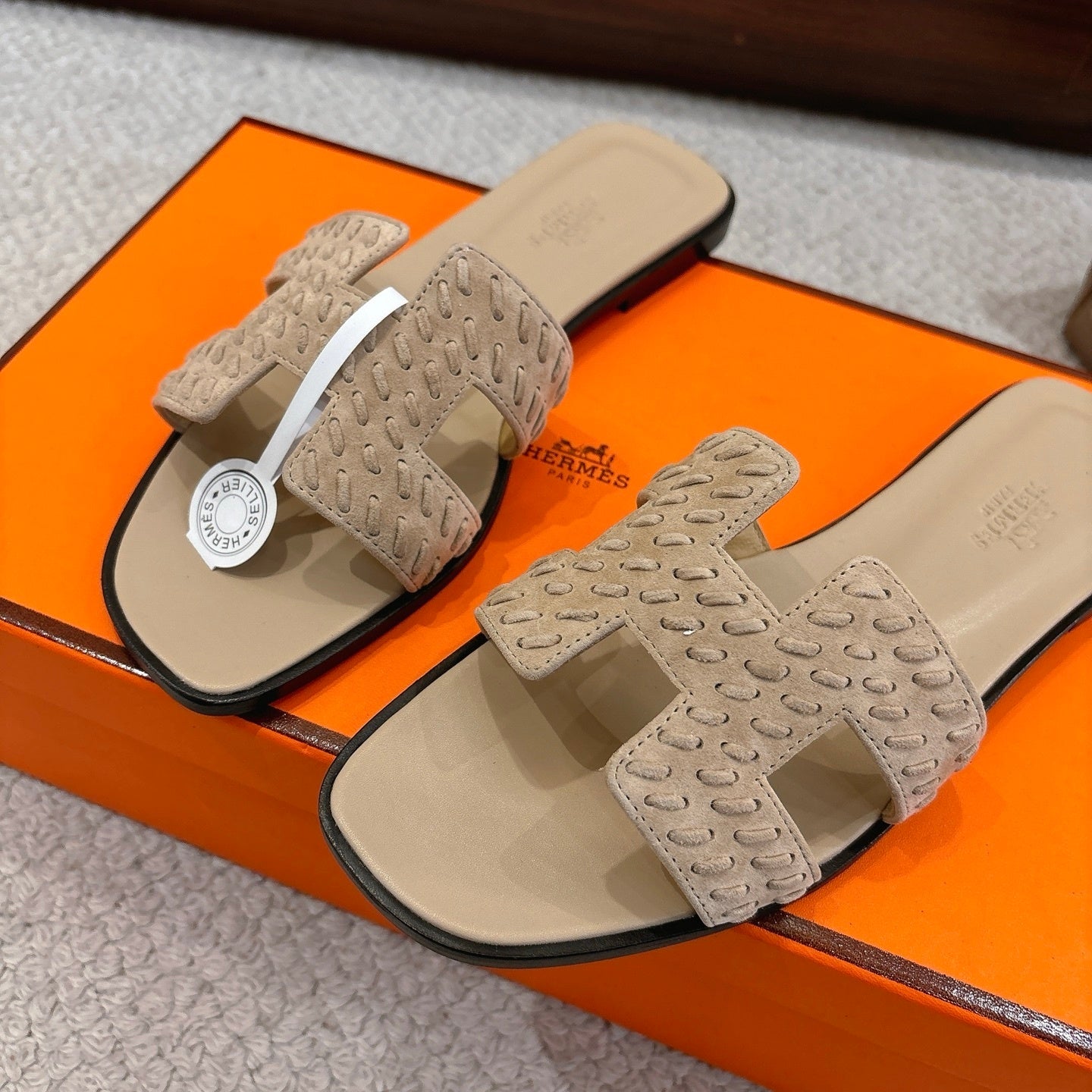 SAND BEIGE SUEDE SLIDE SANDALS
