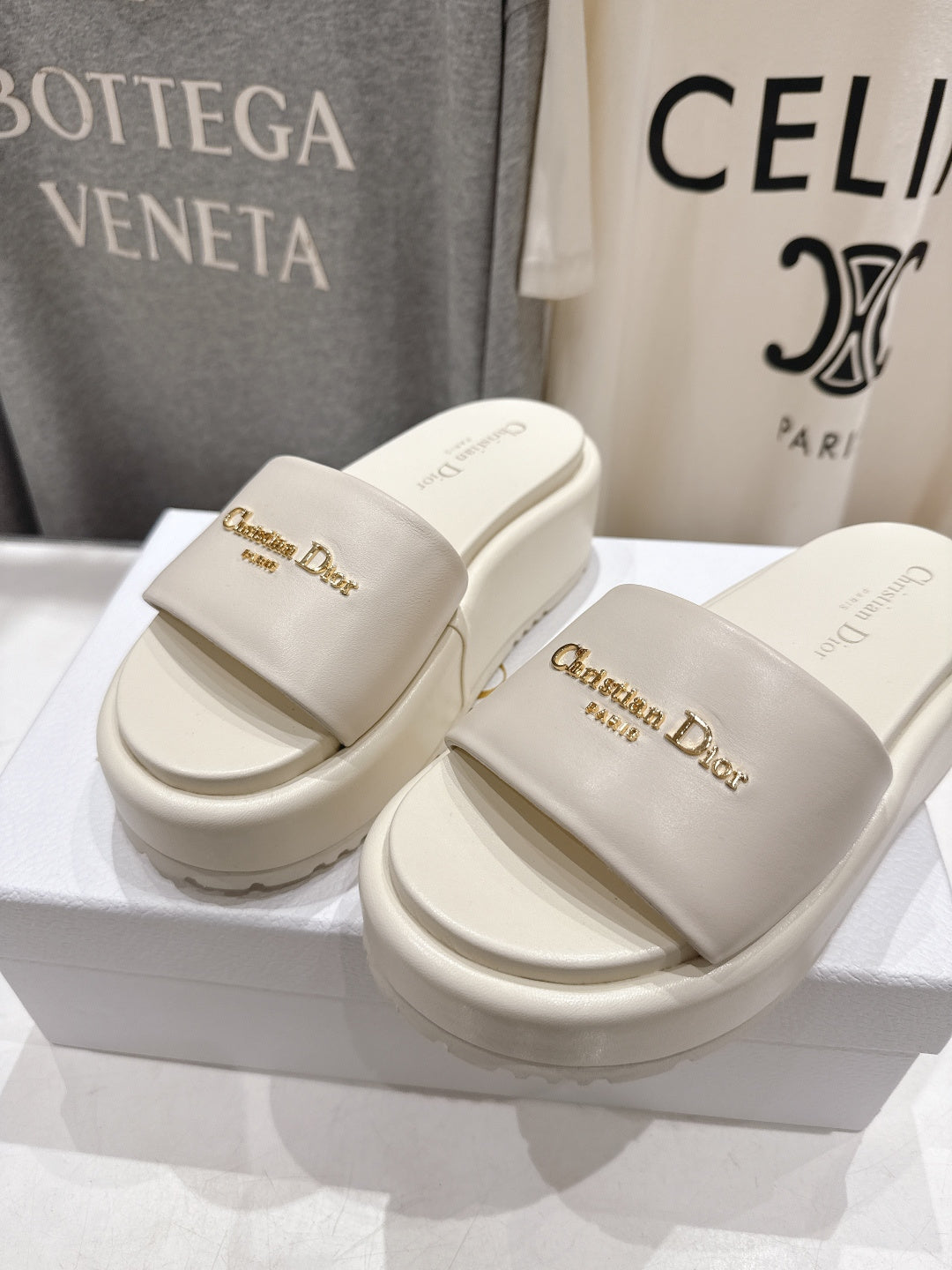 CREAM PLATFORM LOGO SLIDE SANDALS