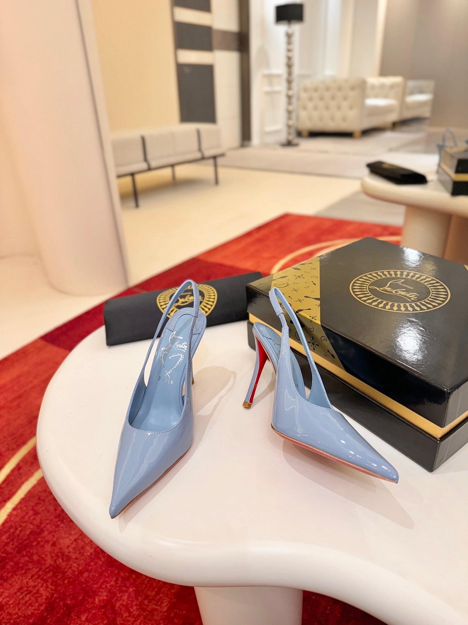 LIGHT BLUE PATENT SLINGBACK HEELS