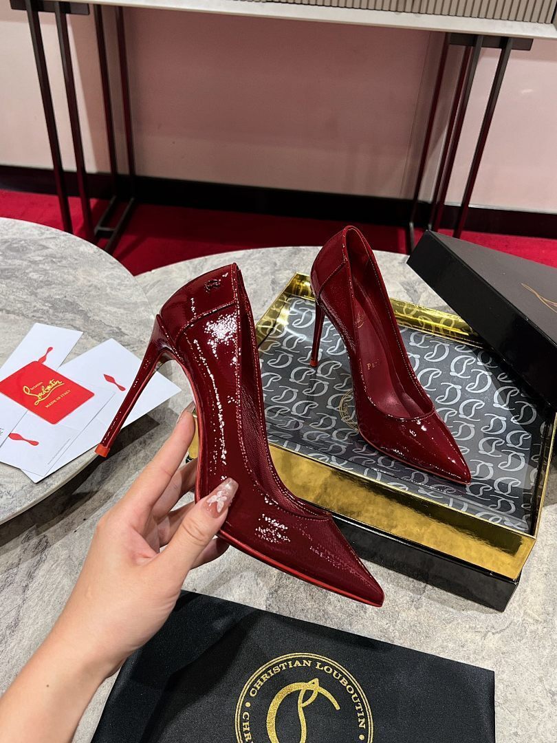 RED PATENT POINTED-TOE PUMPS