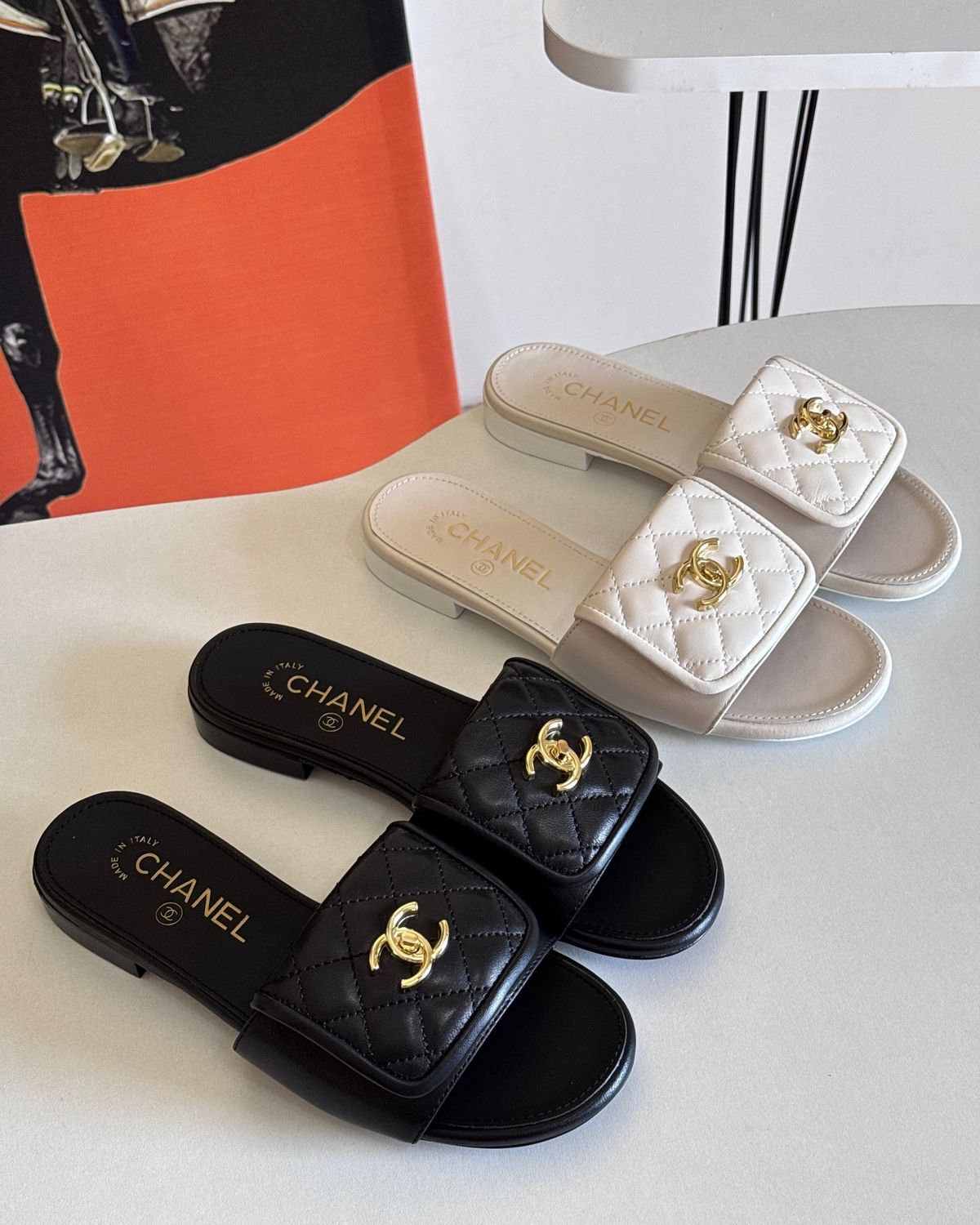 BLACK QUILTED GOLD-TONE ACCENT SLIDE SANDALS