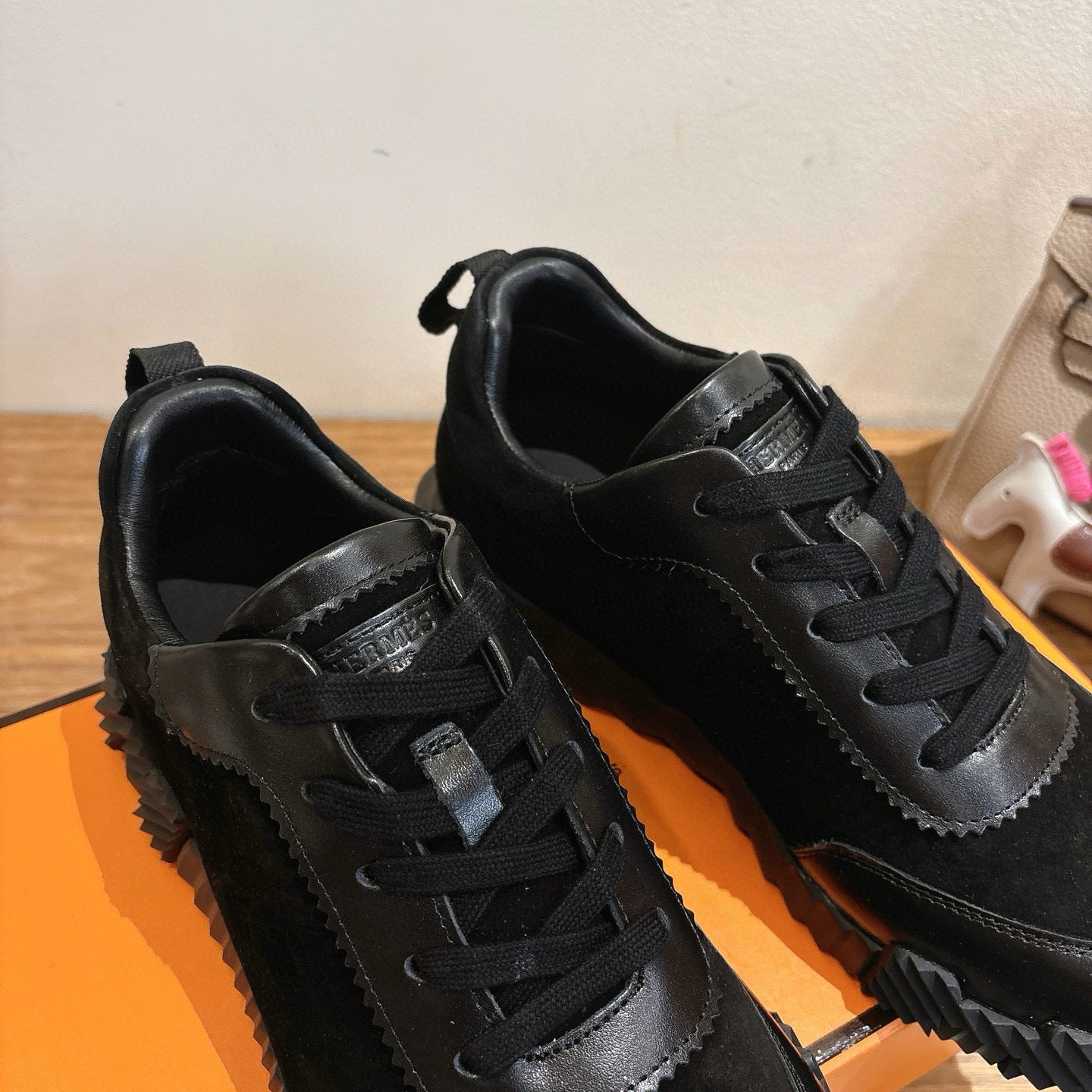 BLACK LEATHER & SUEDE LOW-TOP SNEAKERS