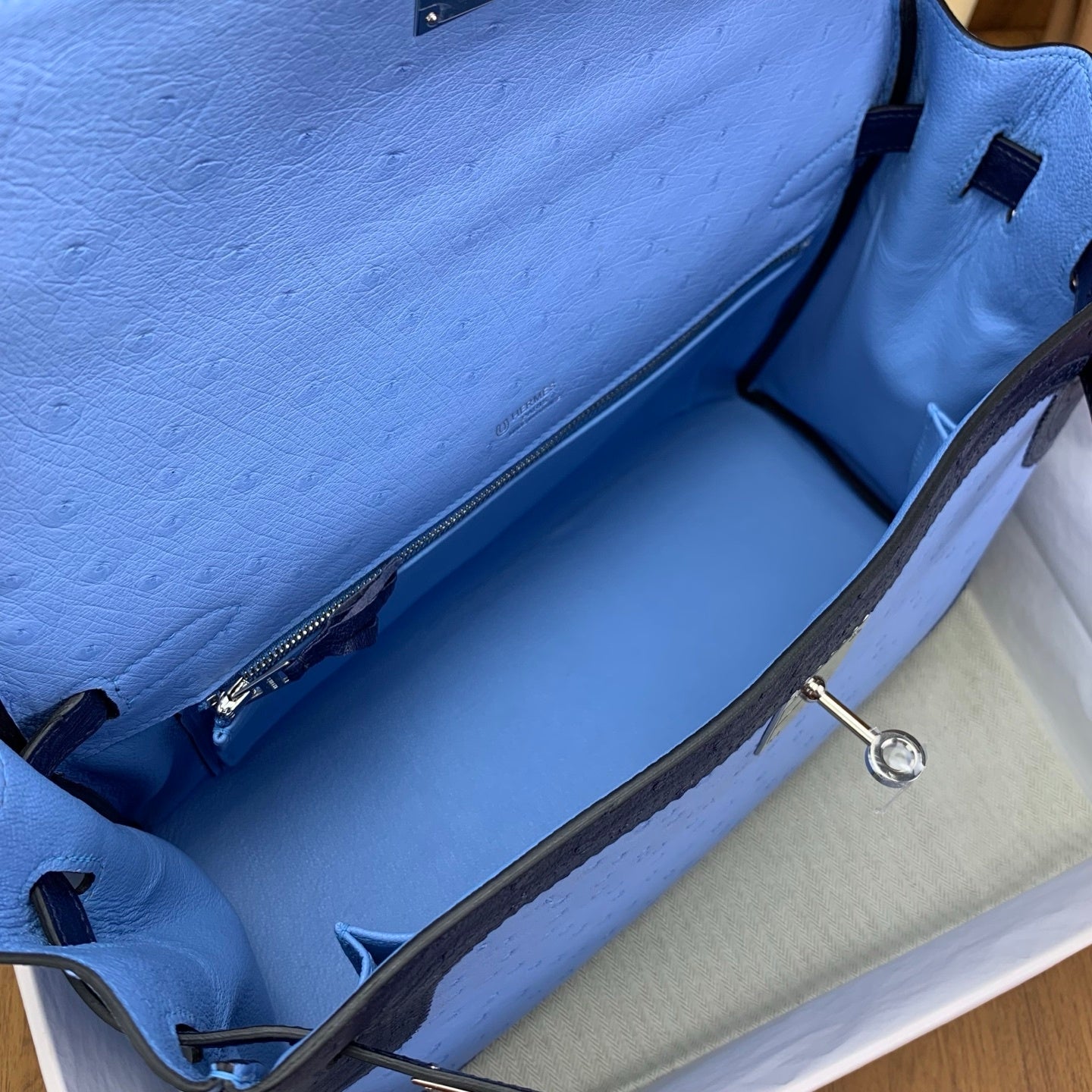 LUXURY BLUE OSTRICH LEATHER TOP HANDLE SHOULDER BAG