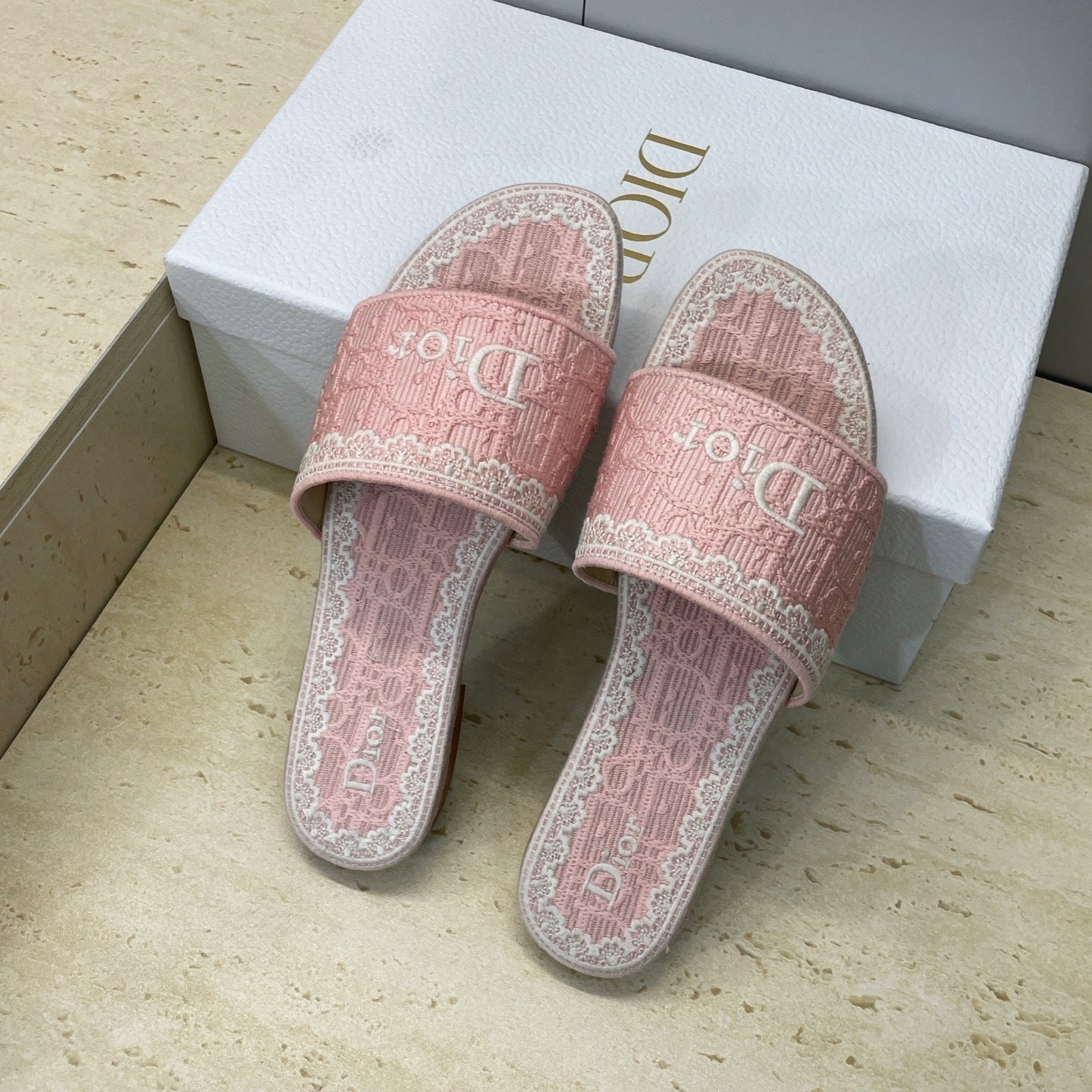 EMBROIDERED LOGO JACQUARD SLIDES