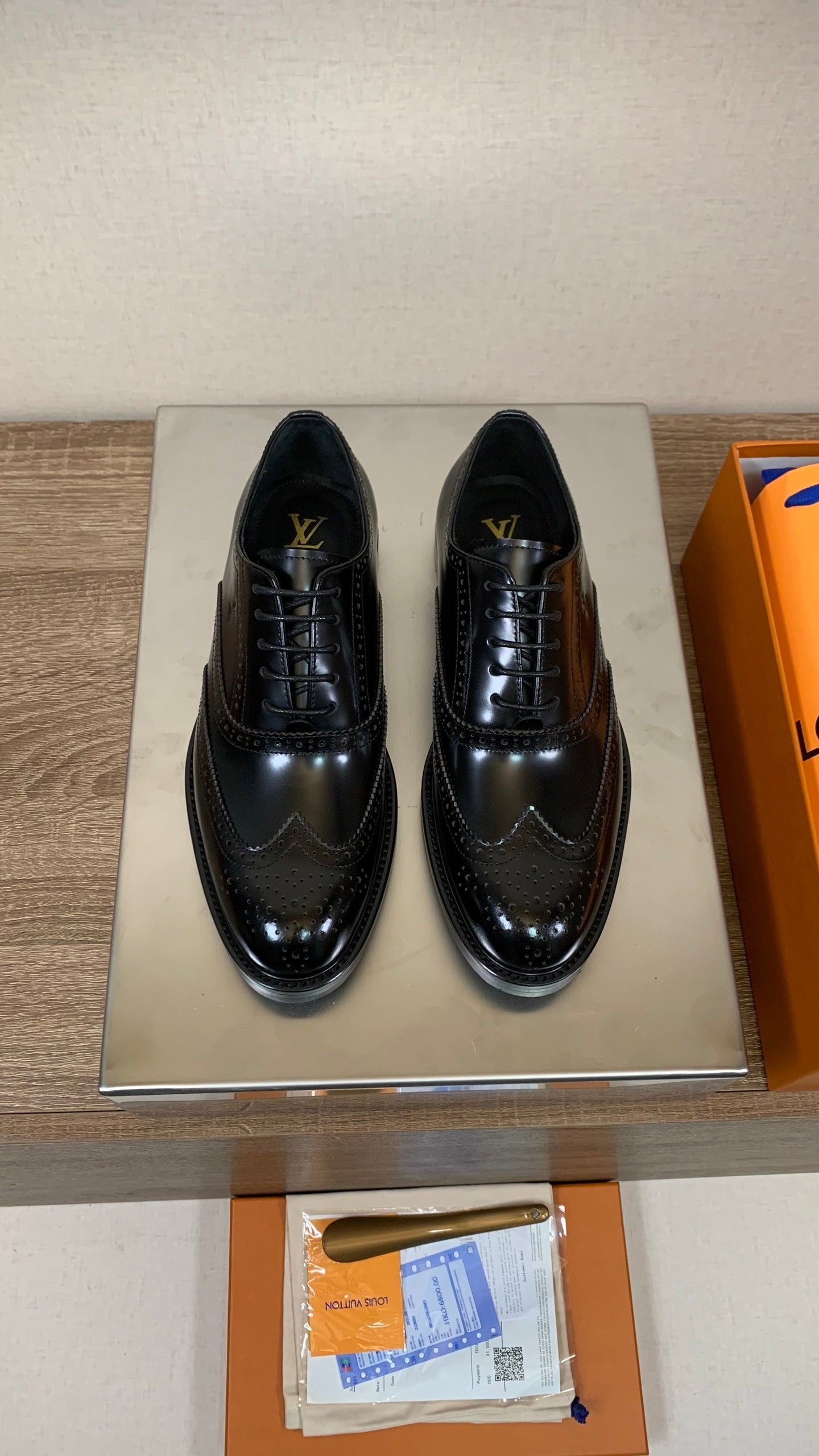 CLASSIC BLACK LEATHER BROGUE DRESS SHOES