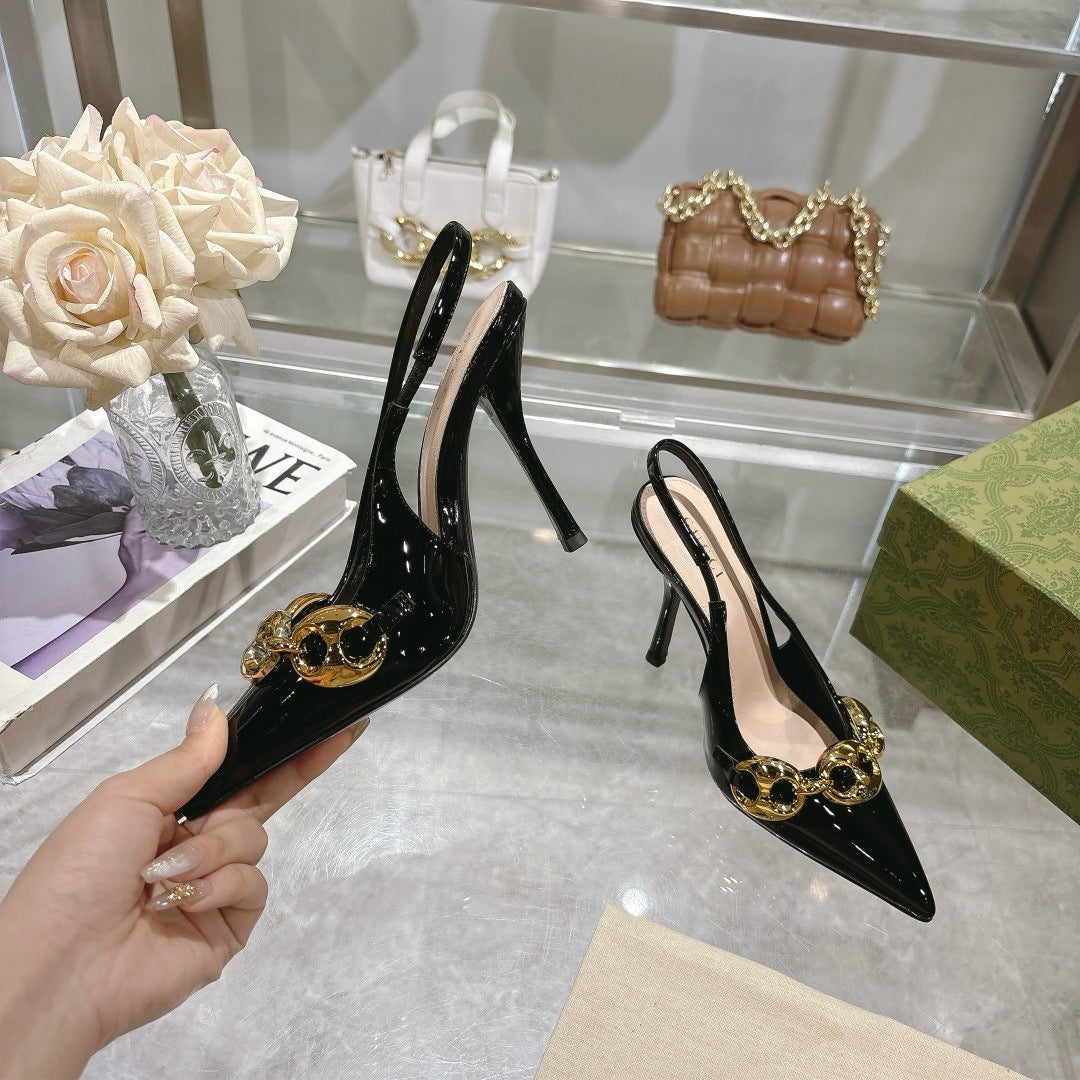 BLACK PATENT SLINGBACK HEELS