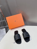 BLACK STITCHED SLIDE SANDALS