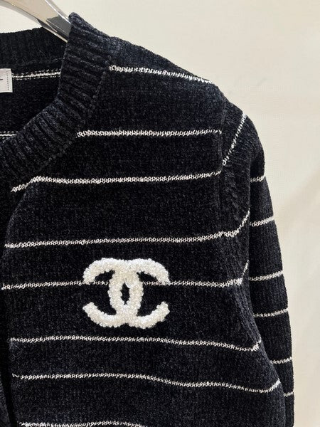 STRIPED BUTTON KNIT CARDIGAN