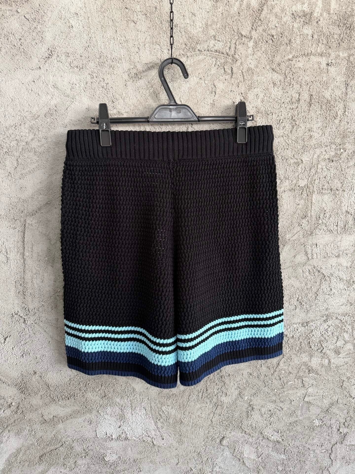 STRIPED TEXTURED KNIT SHORT SET