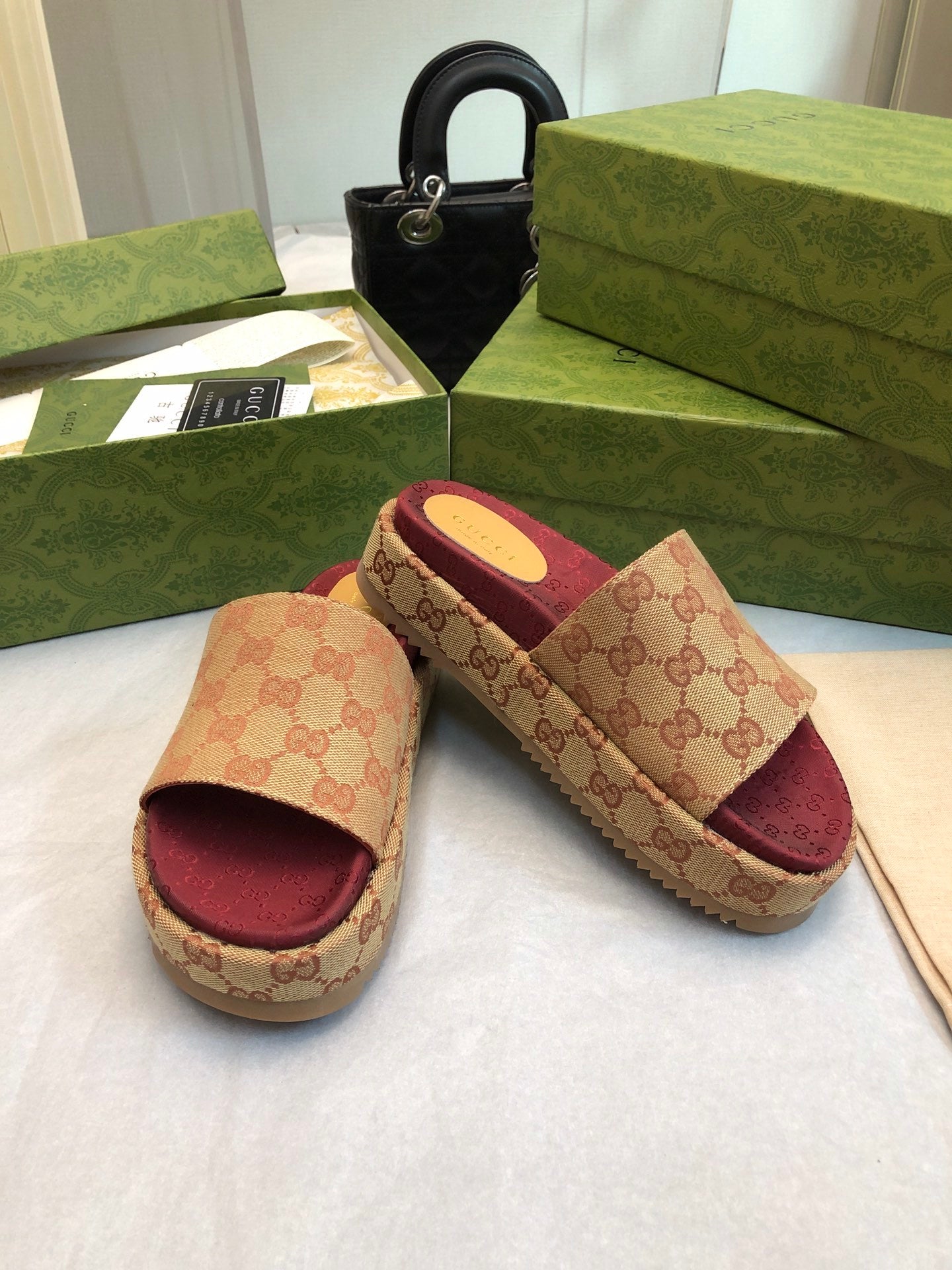 BEIGE & BURGUNDY MONOGRAM PLATFORM SLIDES